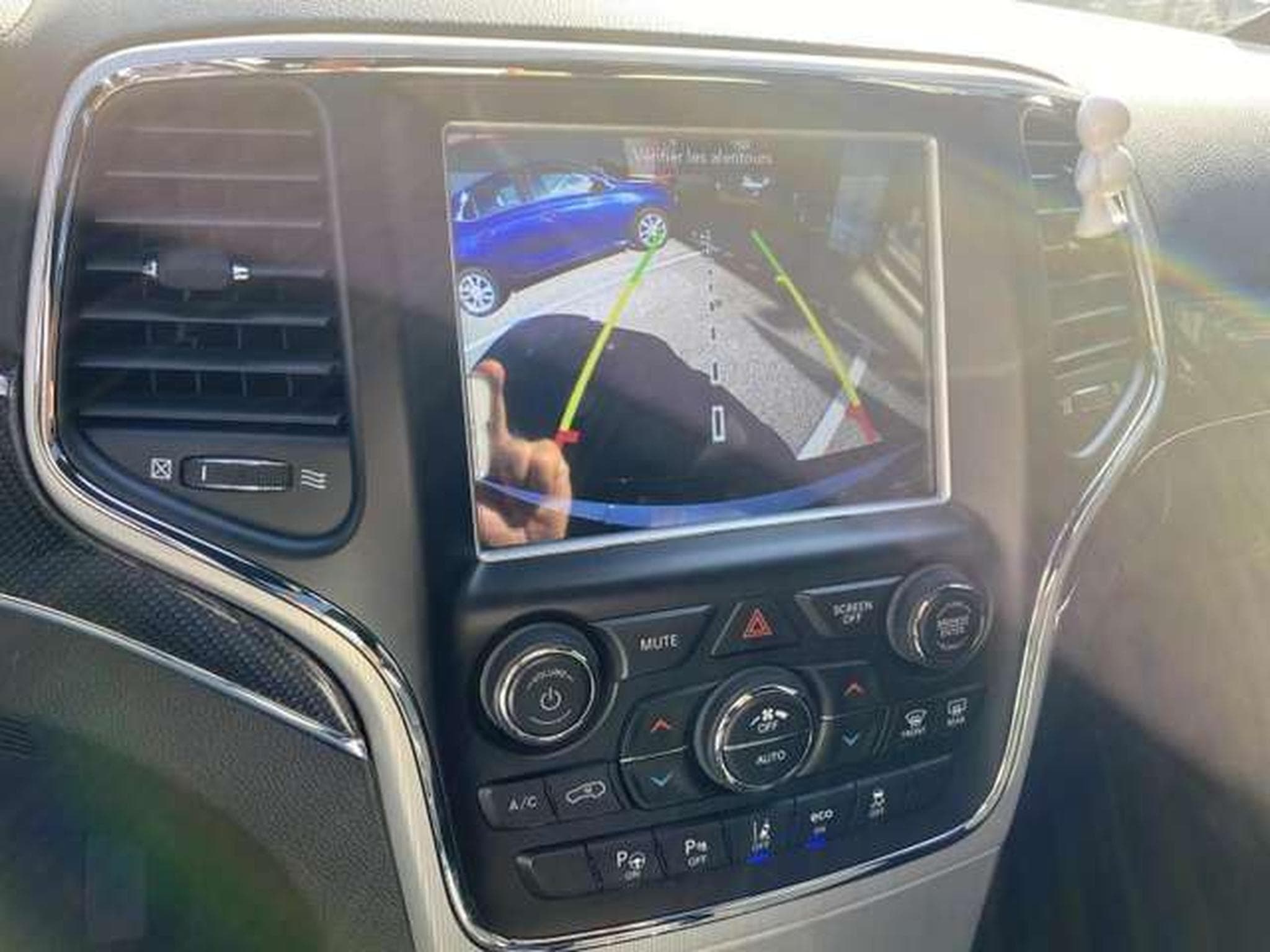 Jeep Cherokee SRT8 (2018) - Photo 13