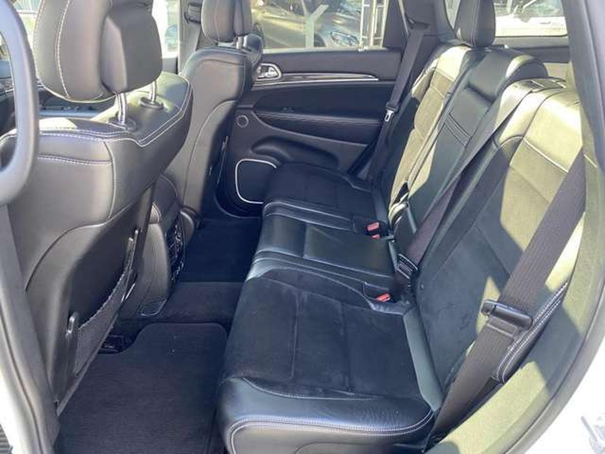 Jeep Cherokee SRT8 (2018) - Photo 19