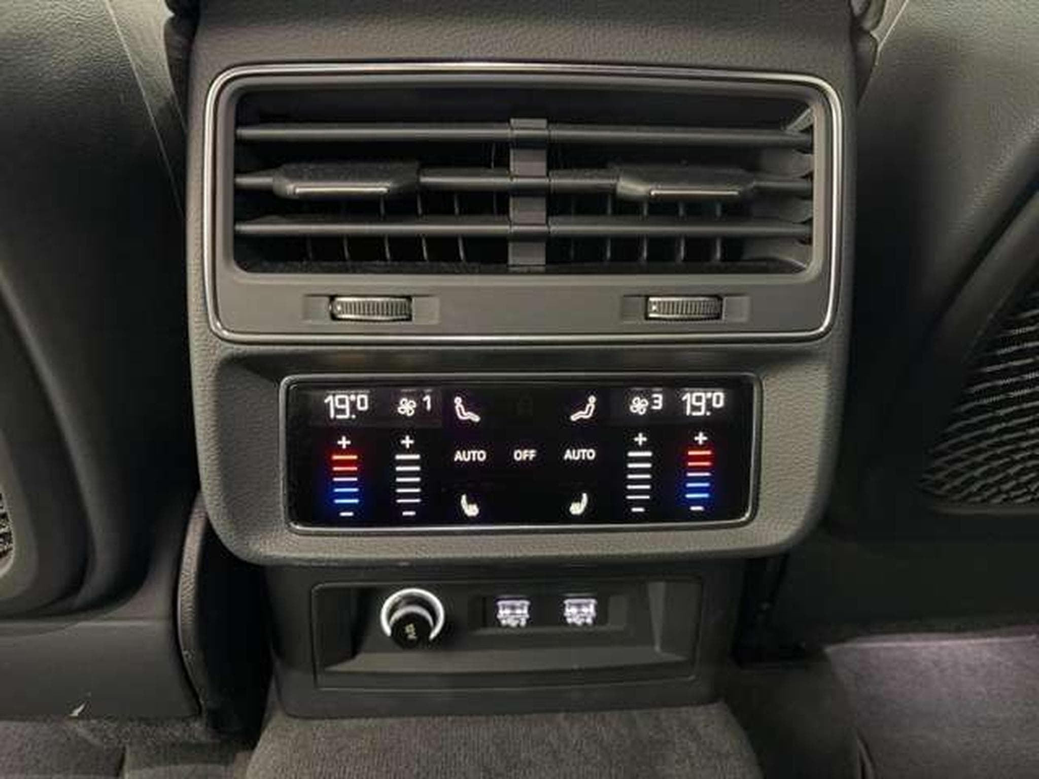 Audi RSQ8 Full Full - JUSQU'A 48 MOIS GARANTIE (2020) - Foto 18