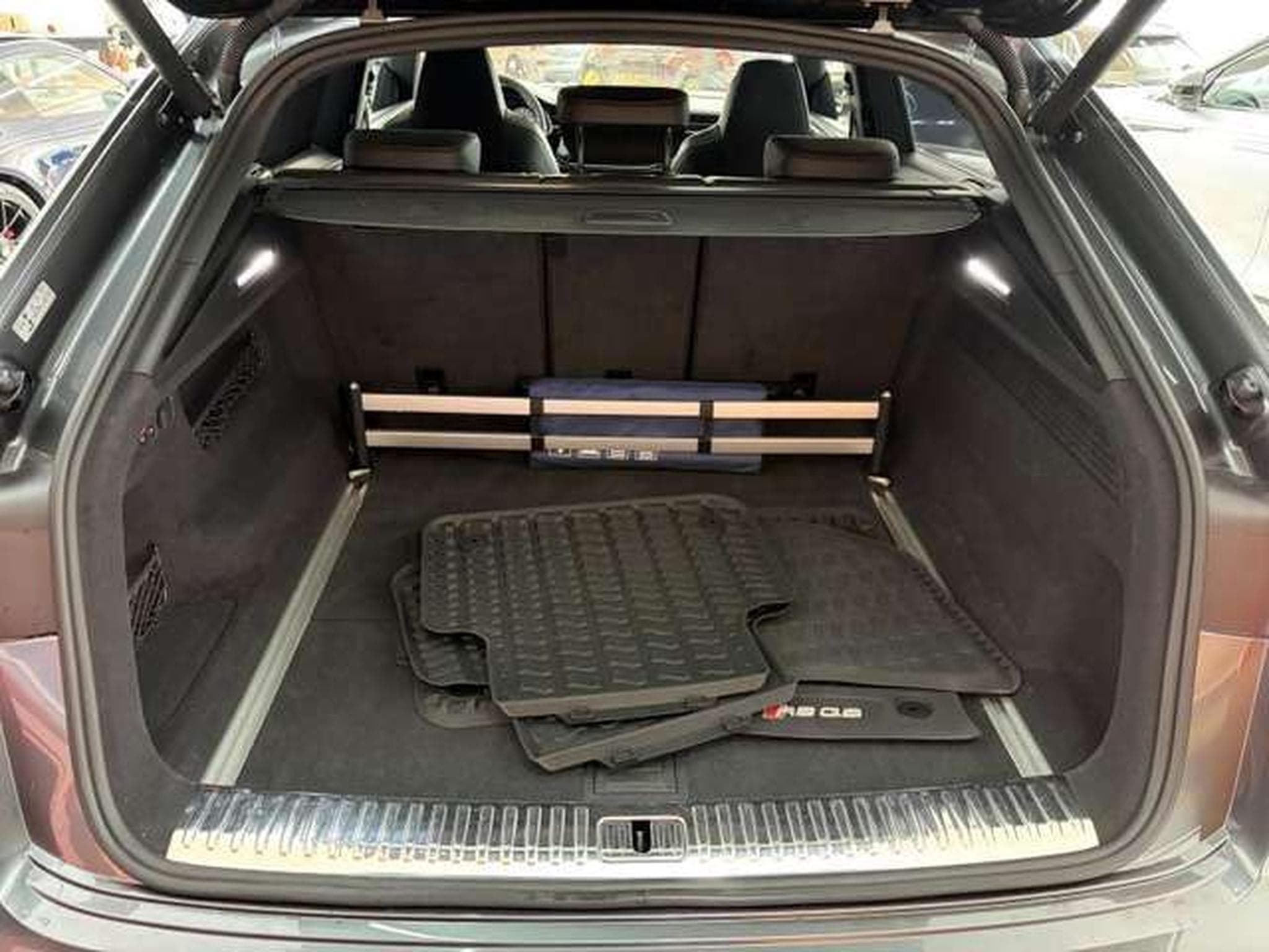 Audi RSQ8 Full Full - JUSQU'A 48 MOIS GARANTIE (2020) - Foto 19