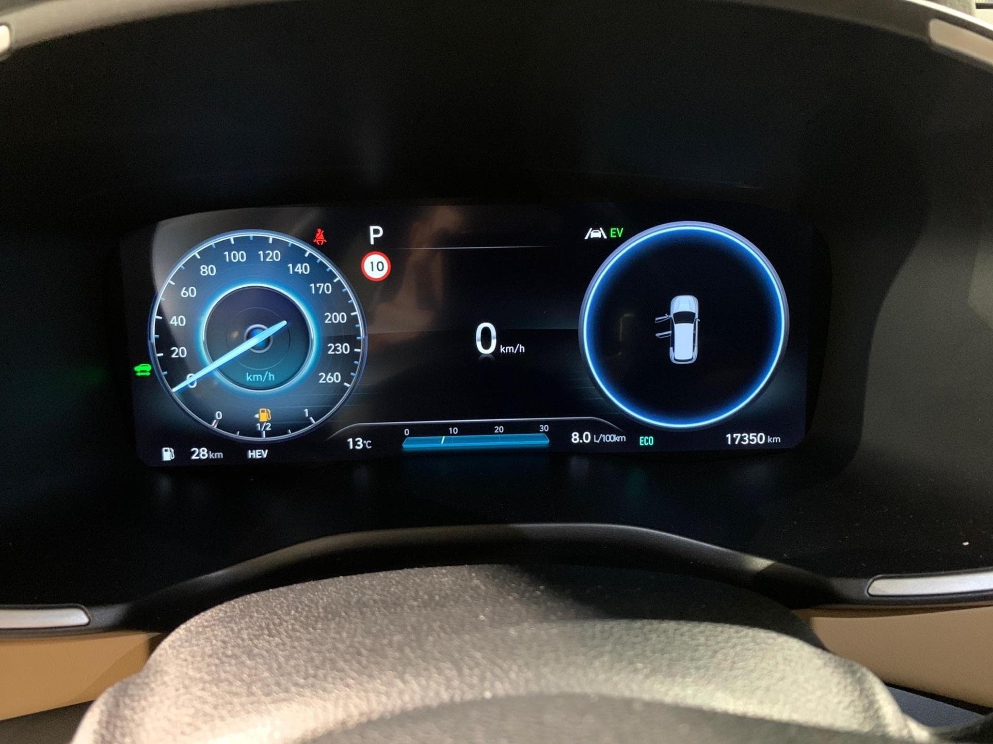 Hyundai Santa Fe PHEV Shine Line Family Sensati (2024) - Photo 11