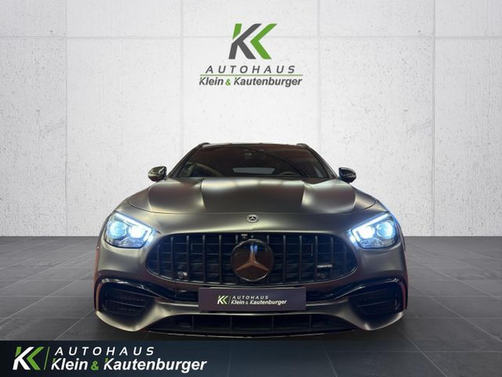 Mercedes E 63 AMG E63S T 4M+FINAL EDITION+ SONDERZINS 1,99% !!! (2023) - Photo 2