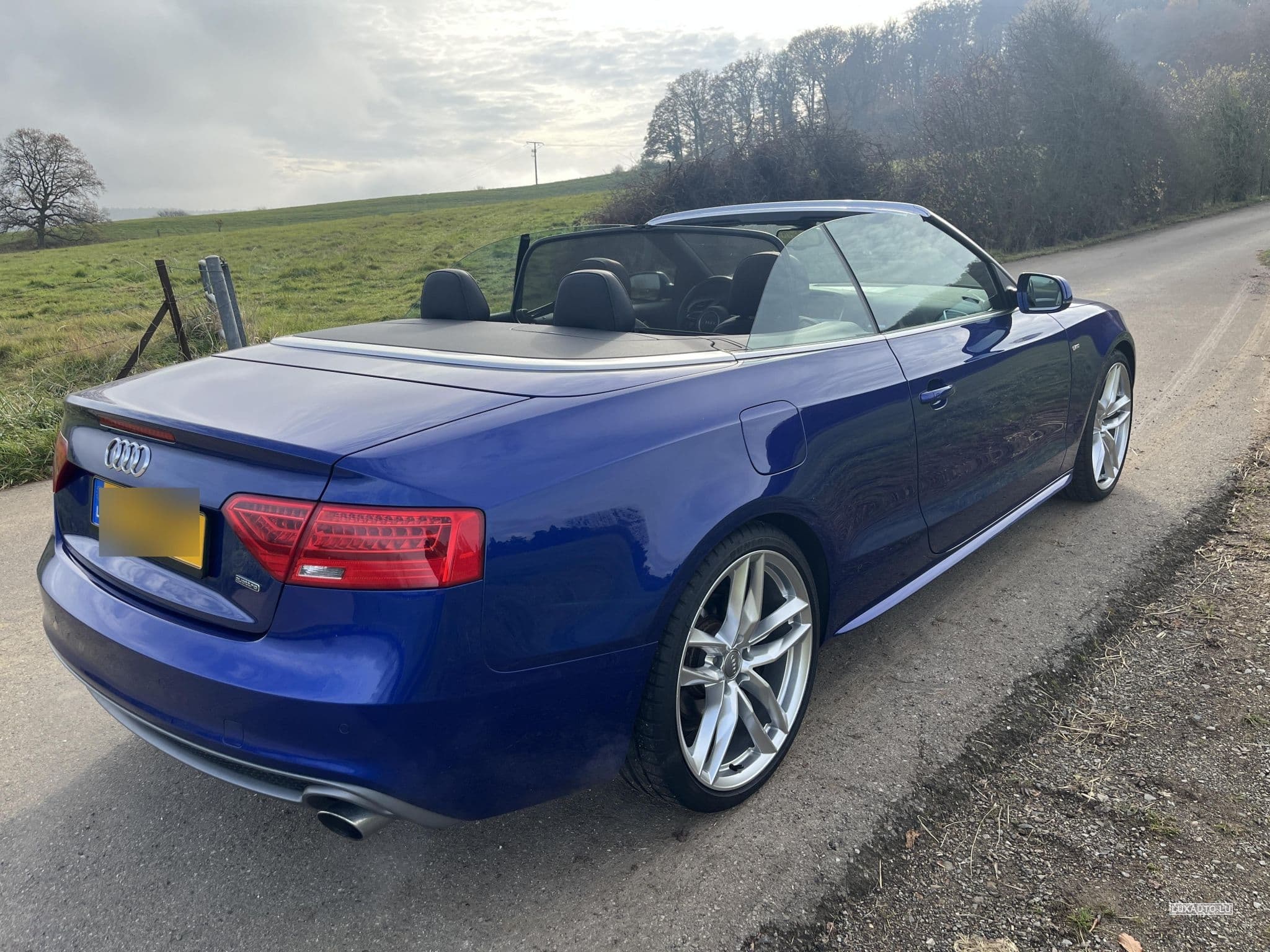 Audi Cabriolet A5 cabrio 2.0 TFSI quattro S-Line (2015) - Photo 9