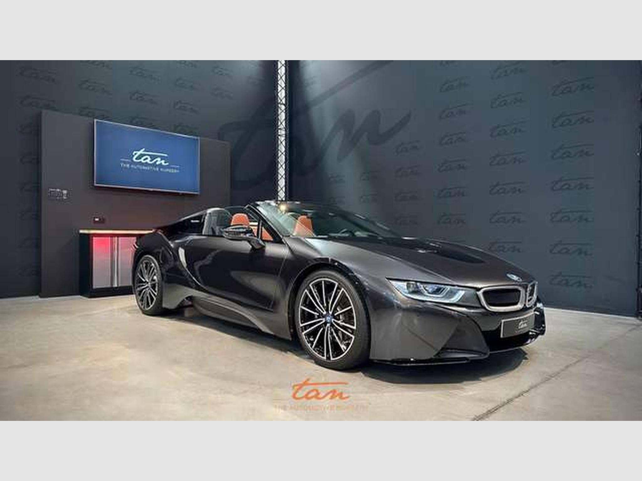 BMW i8 ROADSTER Plug-In Hybrid (11.6kWh) Full Options (2018) - Photo 1