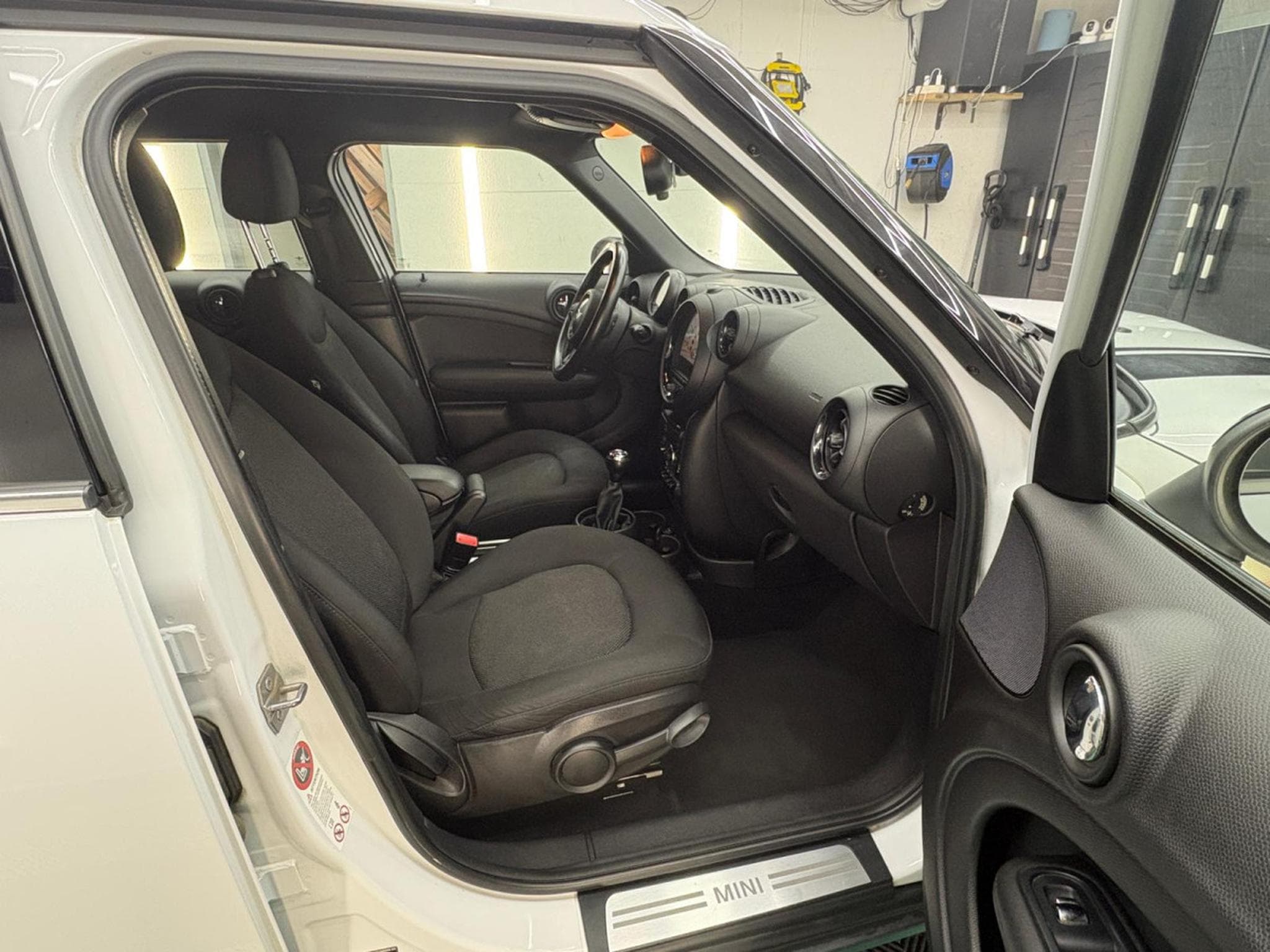 Mini Countryman One D 1.6 Diesel 90ch. 6v. (2013) - Photo 10