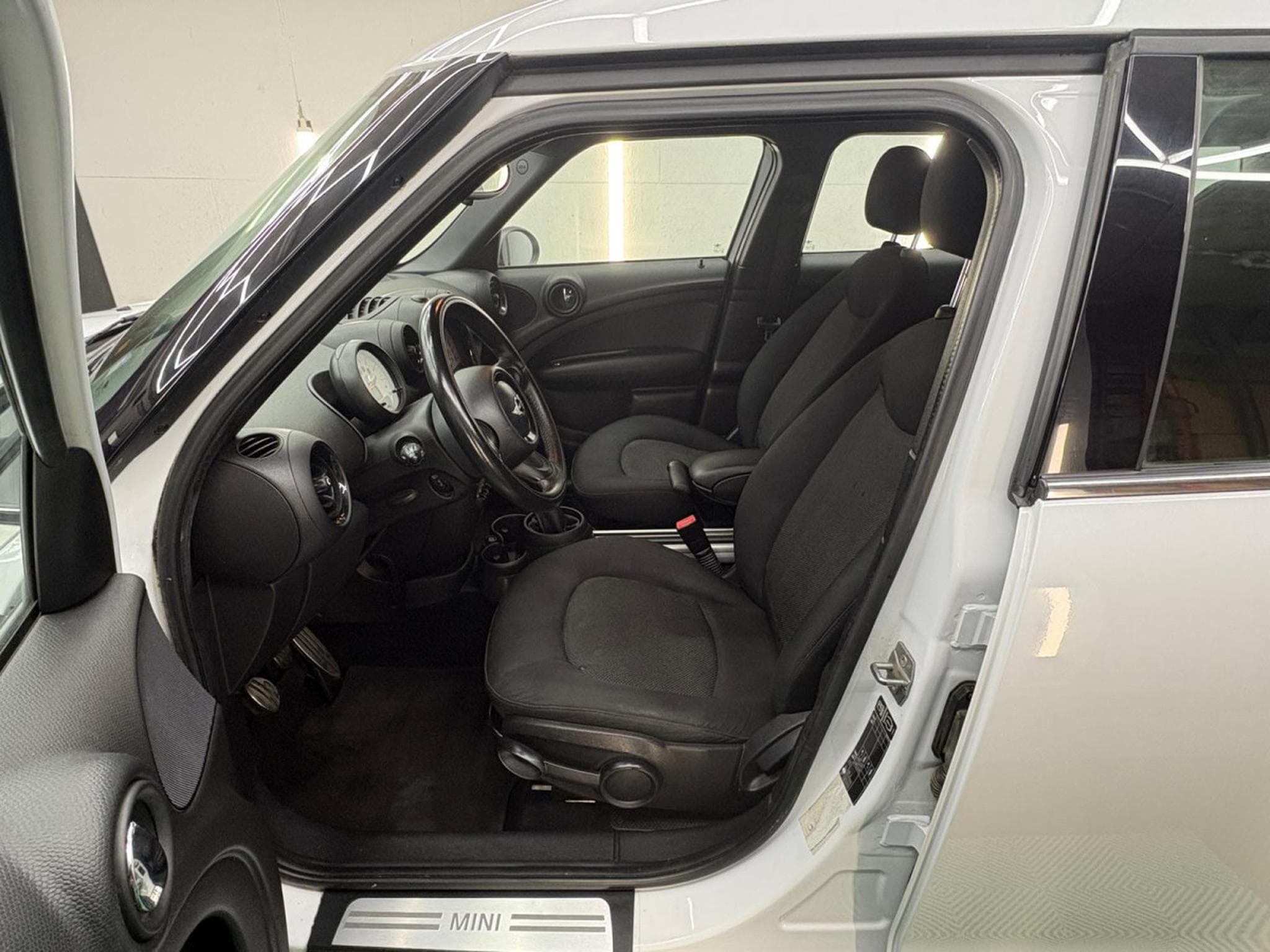 Mini Countryman One D 1.6 Diesel 90ch. 6v. (2013) - Photo 9