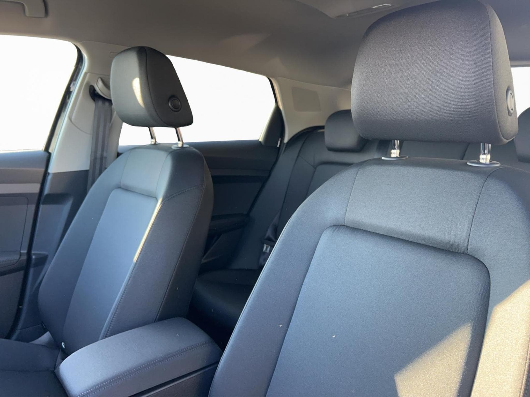 Audi A1 Sportback S line (2025) - Photo 2