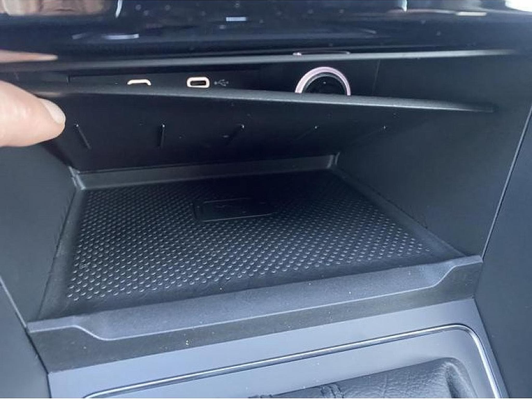 VW Touran (2026) - Photo 25