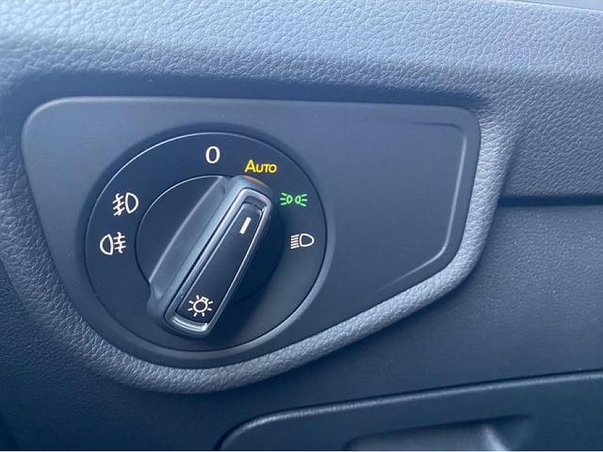 VW Touran (2026) - Photo 22