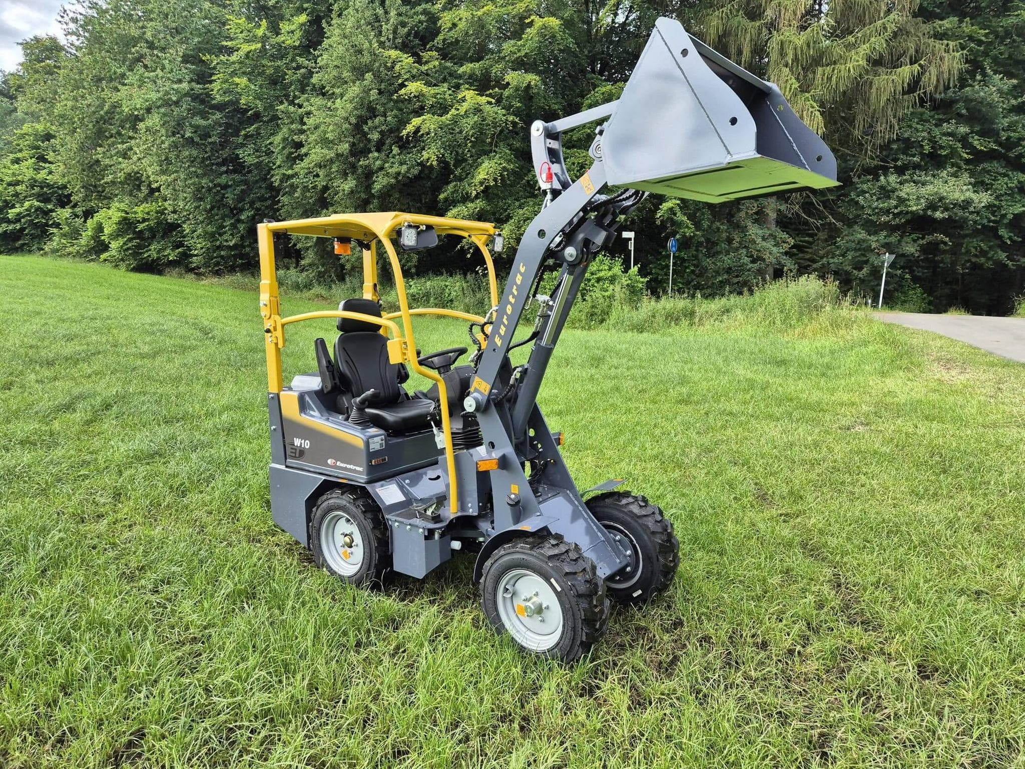 Eurotrac F25 W10 (1970) - Foto 2