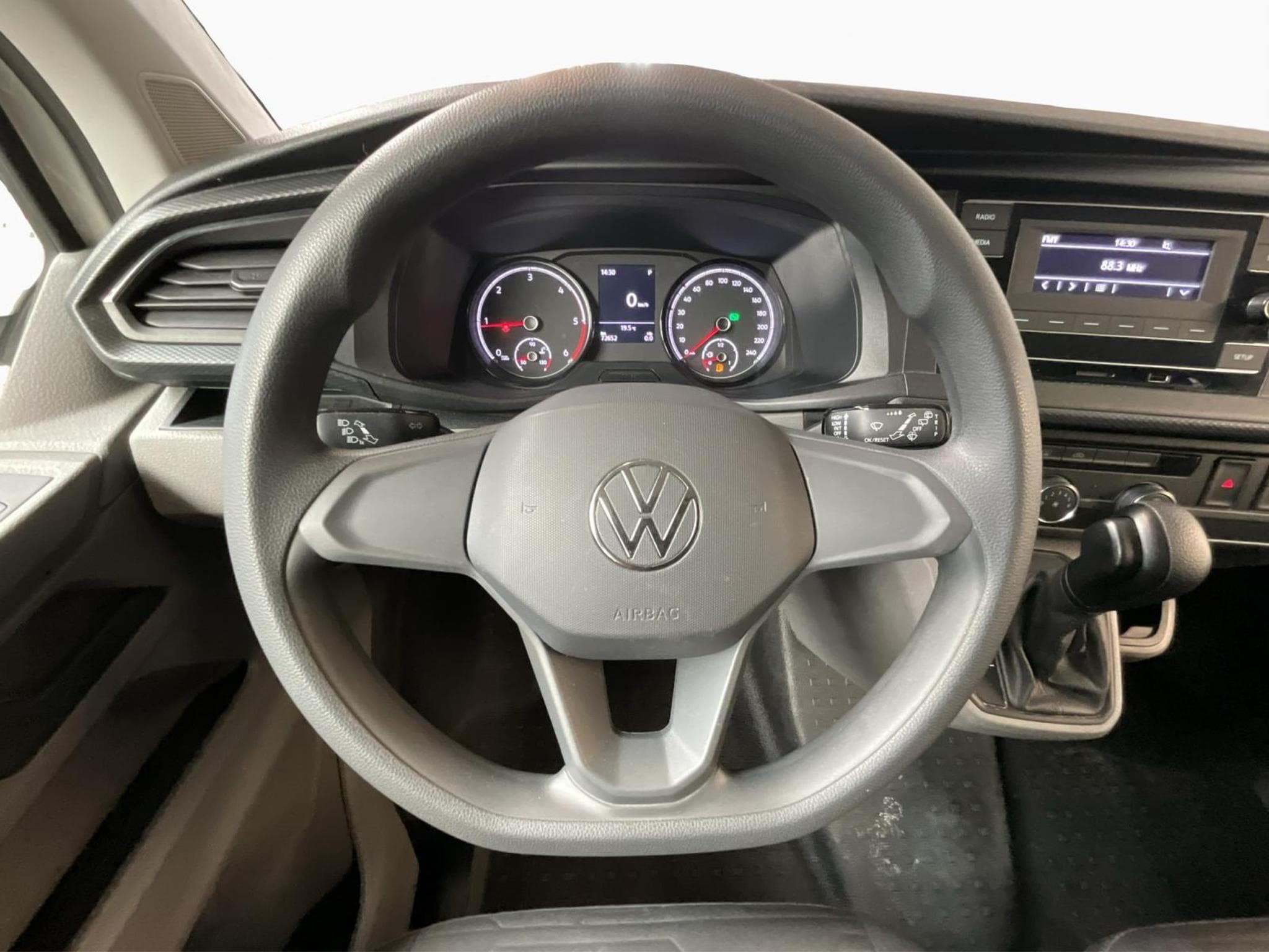 VW T6.1 Comfortline-lang+DSG+9Sitze+AHK (2023) - Foto 10