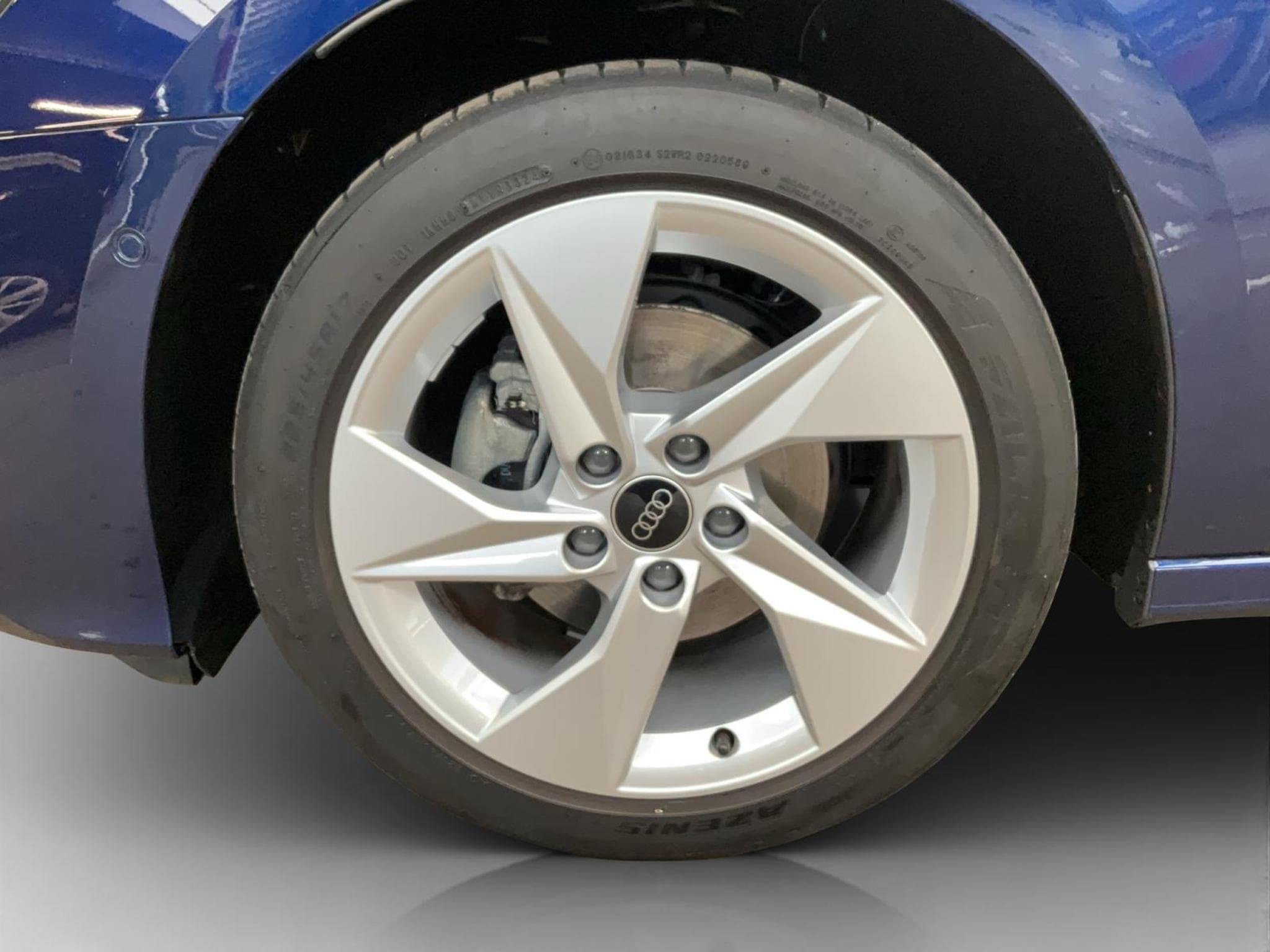 Audi A3 SB+Advanced+30TFSI+S-Tronic (2024) - Photo 5