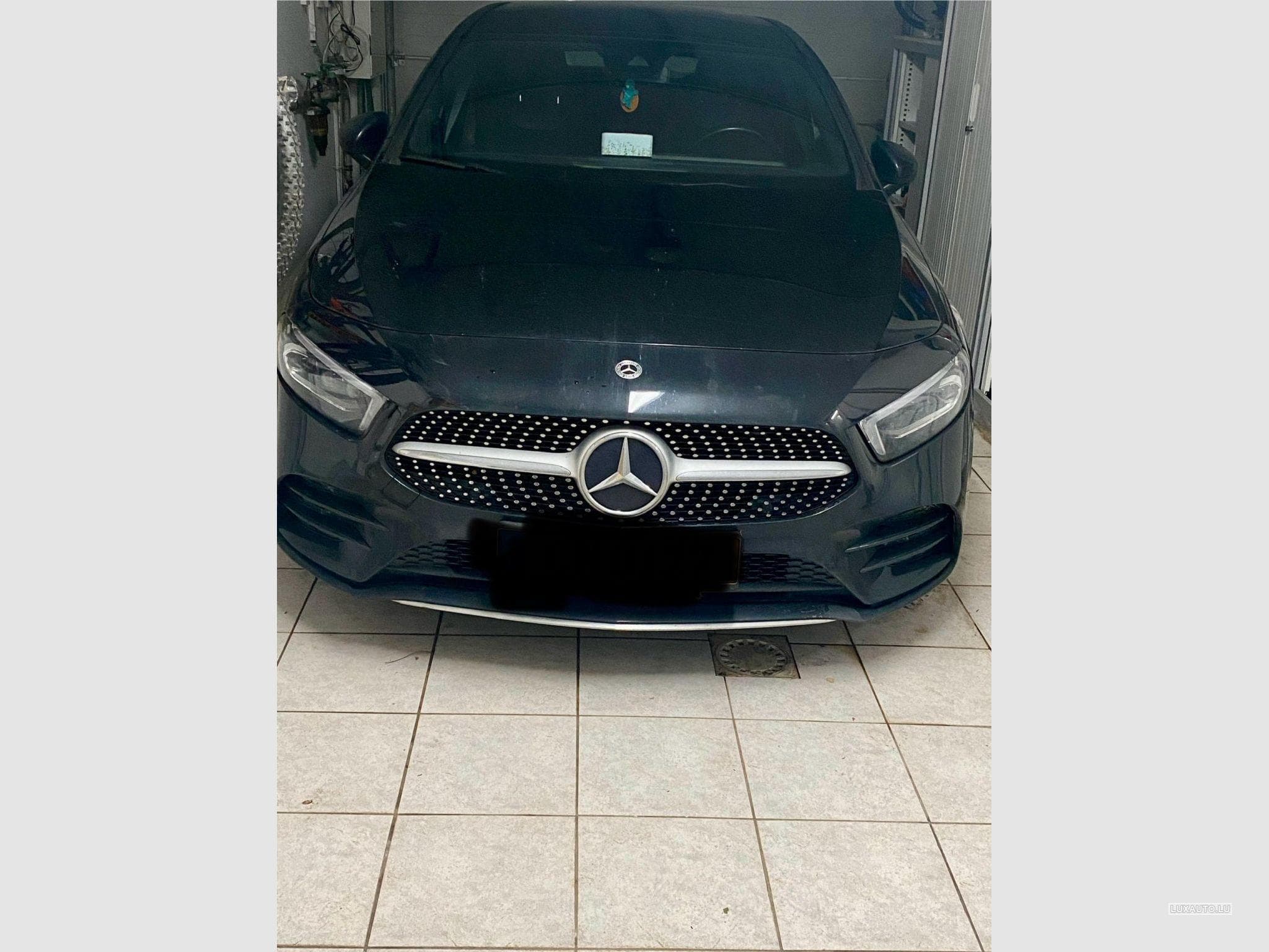 Mercedes A 180 A180D AMG LINE Limousine (2021) - Photo 2