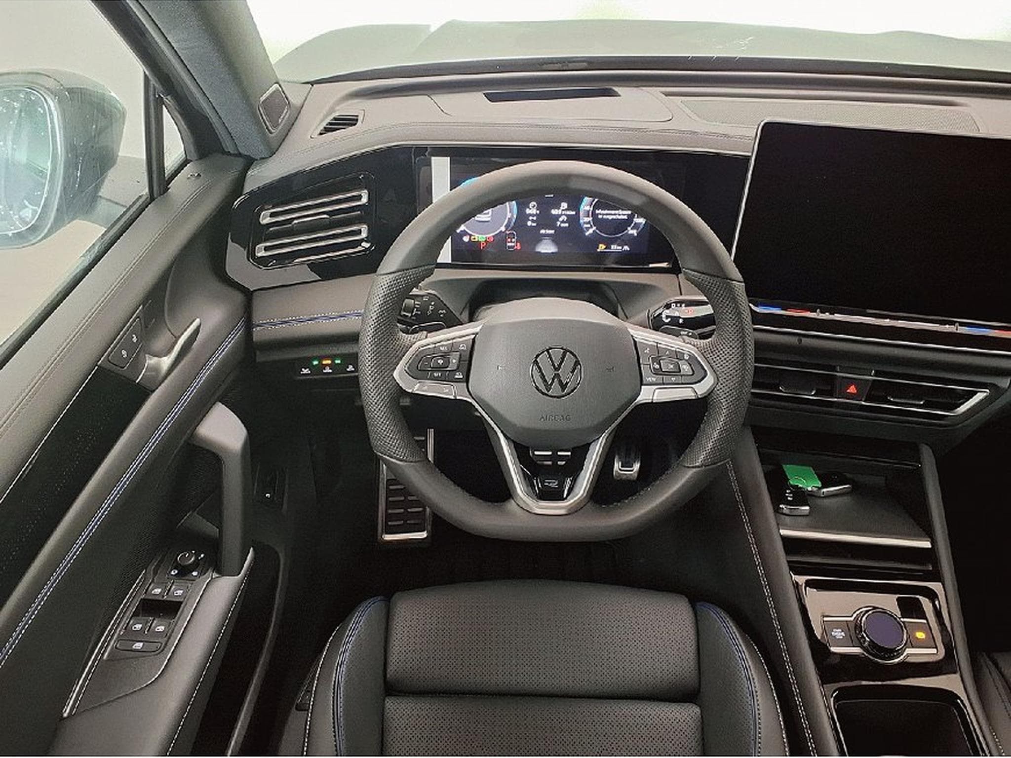 VW Tiguan (2023) - Foto 12