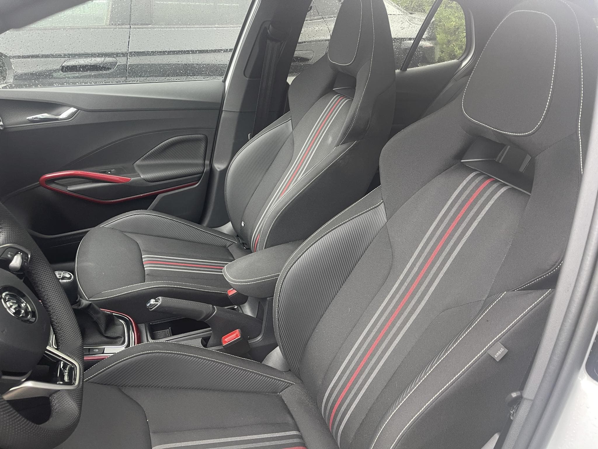 Skoda Fabia Monte Carlo 1.0 TSI 85 kW (2024) - Foto 3