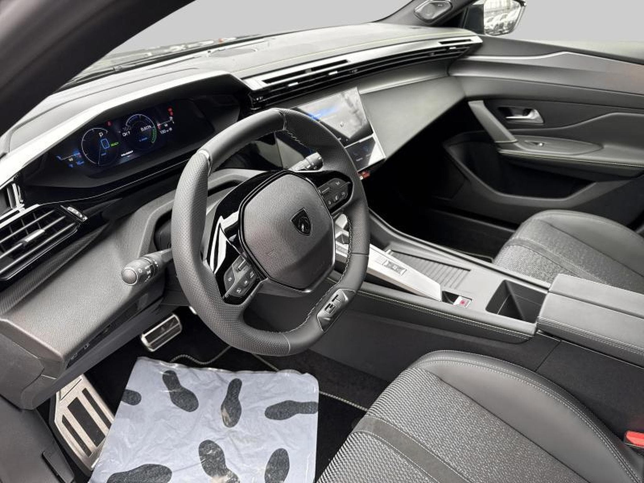 Peugeot 308 III & e- GT (2025) - Photo 10