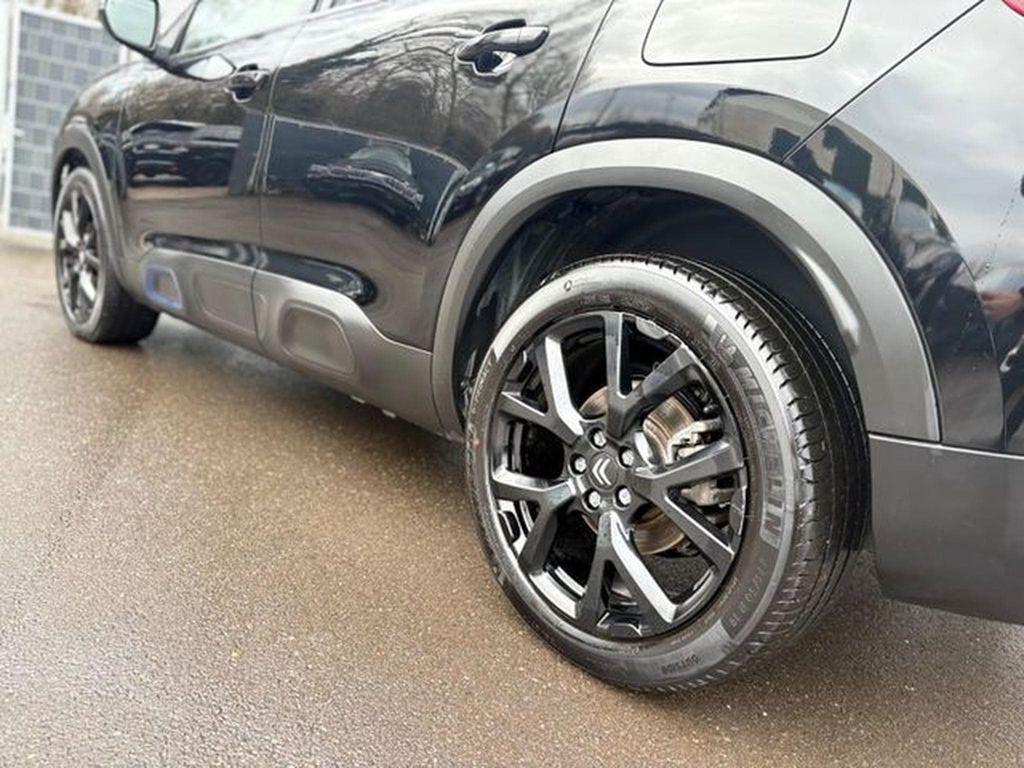 Citroën C5 Aircross C5 AIRCROSS SHINE PAKET*PLUG IN*STYLE PAKET*PANO (2023) - Foto 13