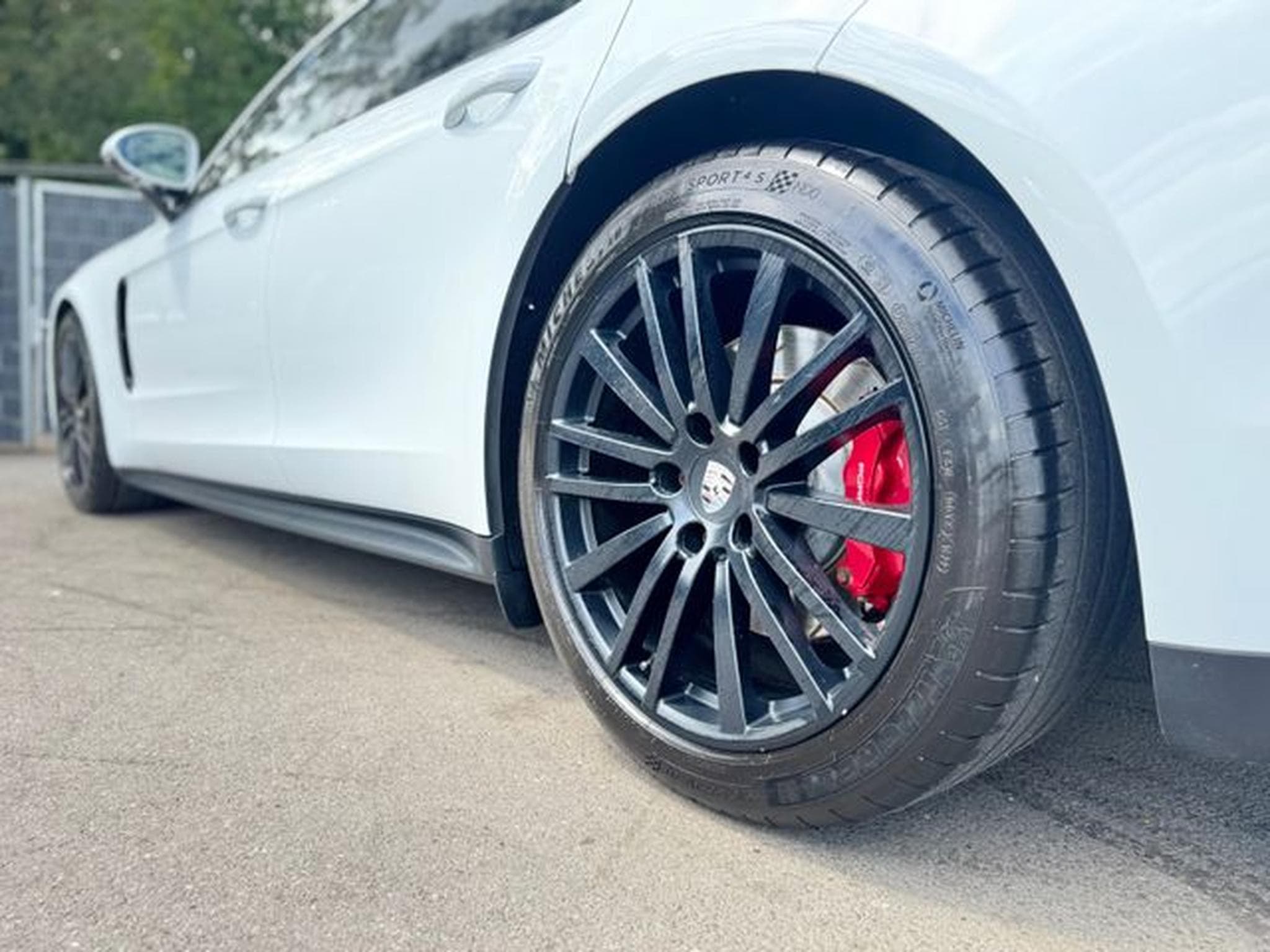 Porsche Panamera PANAMERA GTS*SPORT-DESIGN*SOFTCLOSE*SPORT-ABGAS* (2021) - Photo 14