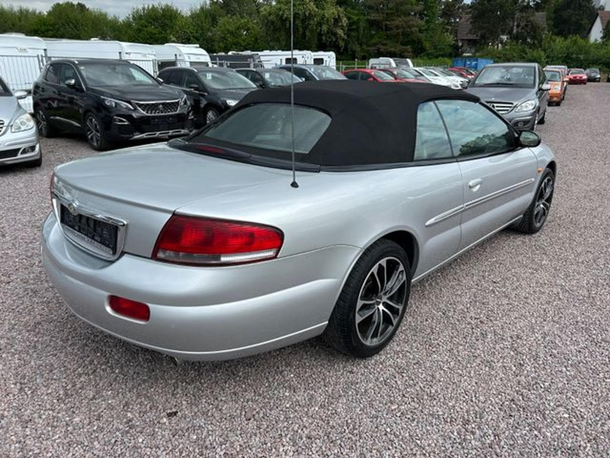 Chrysler Sebring Sebring 2.7 LX Cabrio Autom. *Navi*Kamera*TÜV* (2002) - Foto 15
