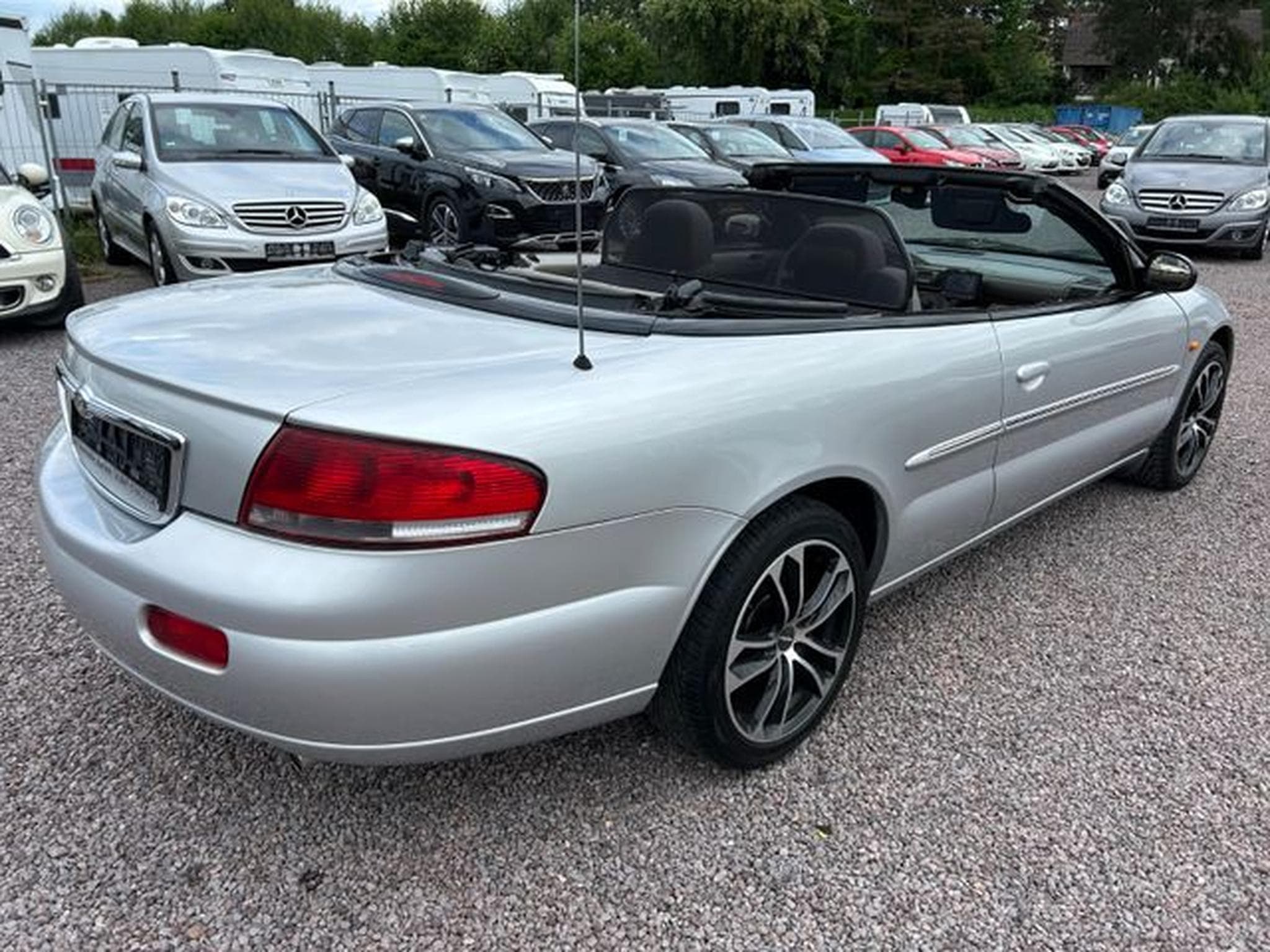 Chrysler Sebring Sebring 2.7 LX Cabrio Autom. *Navi*Kamera*TÜV* (2002) - Foto 4