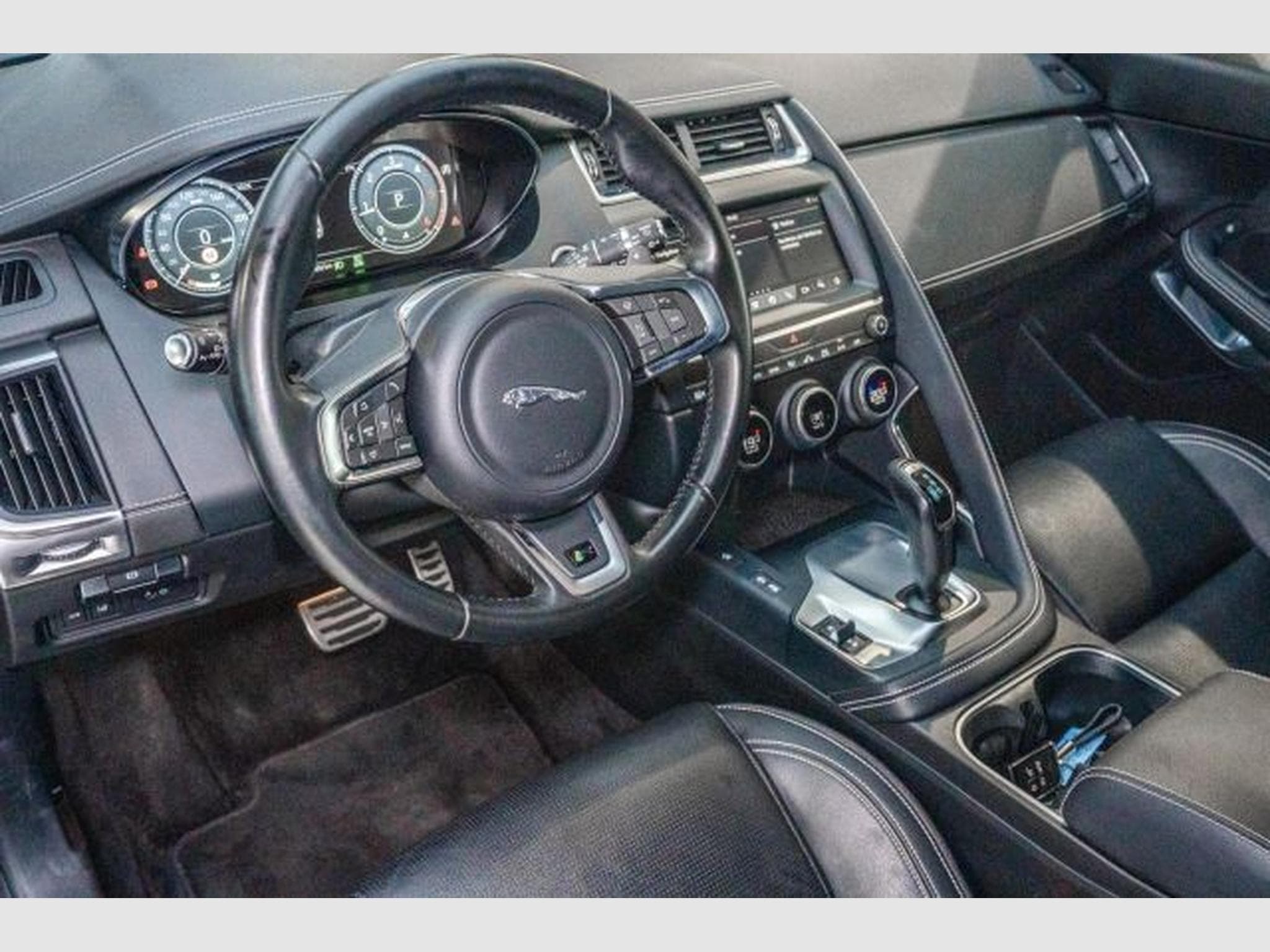 Jaguar E-Pace E-PACE 2.0 D R-Dynamic S AWD Autom. NAVI LED RFK (2021) - Photo 12