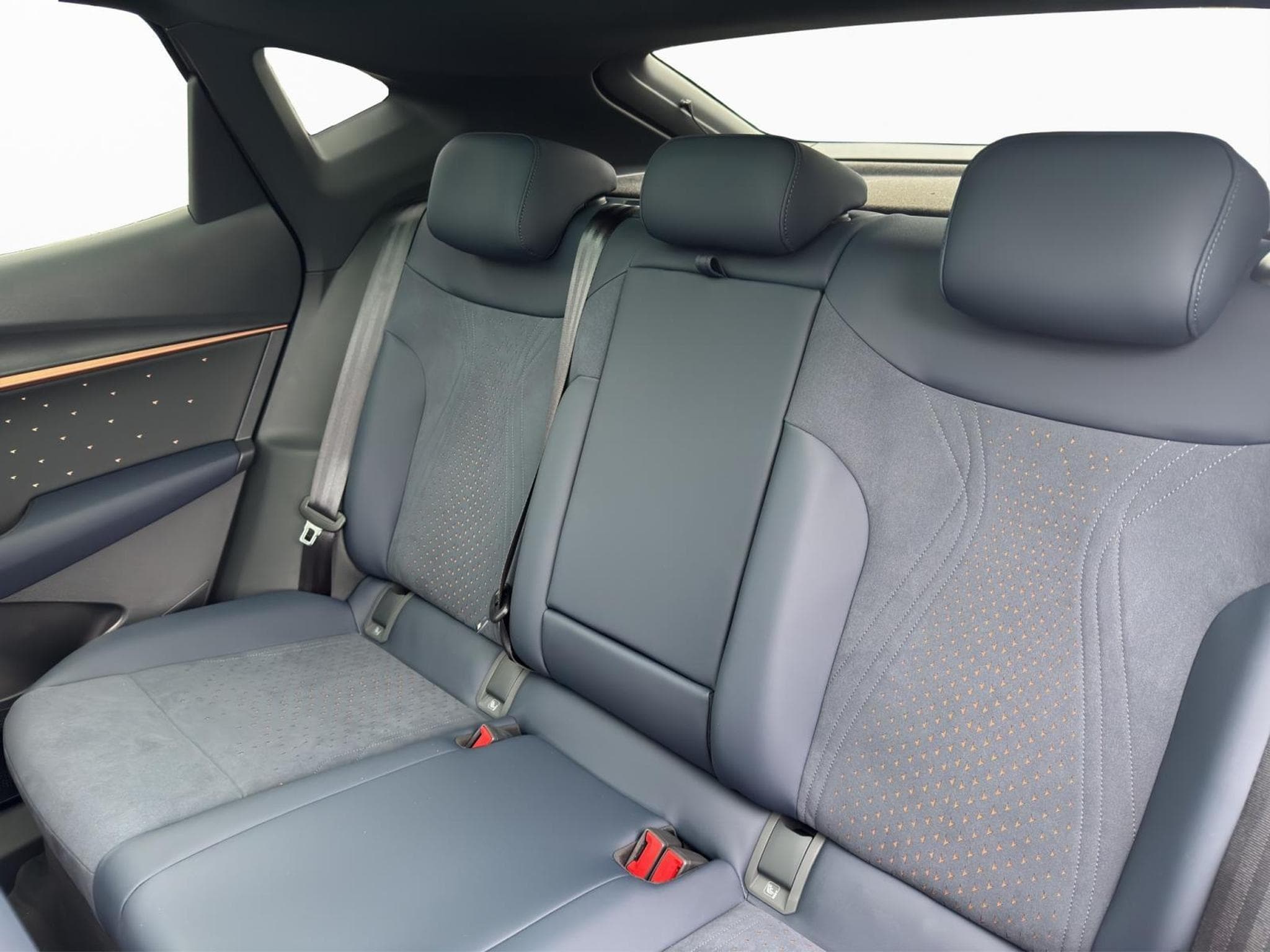 Cupra Tavascan VZ (2025) - Photo 12