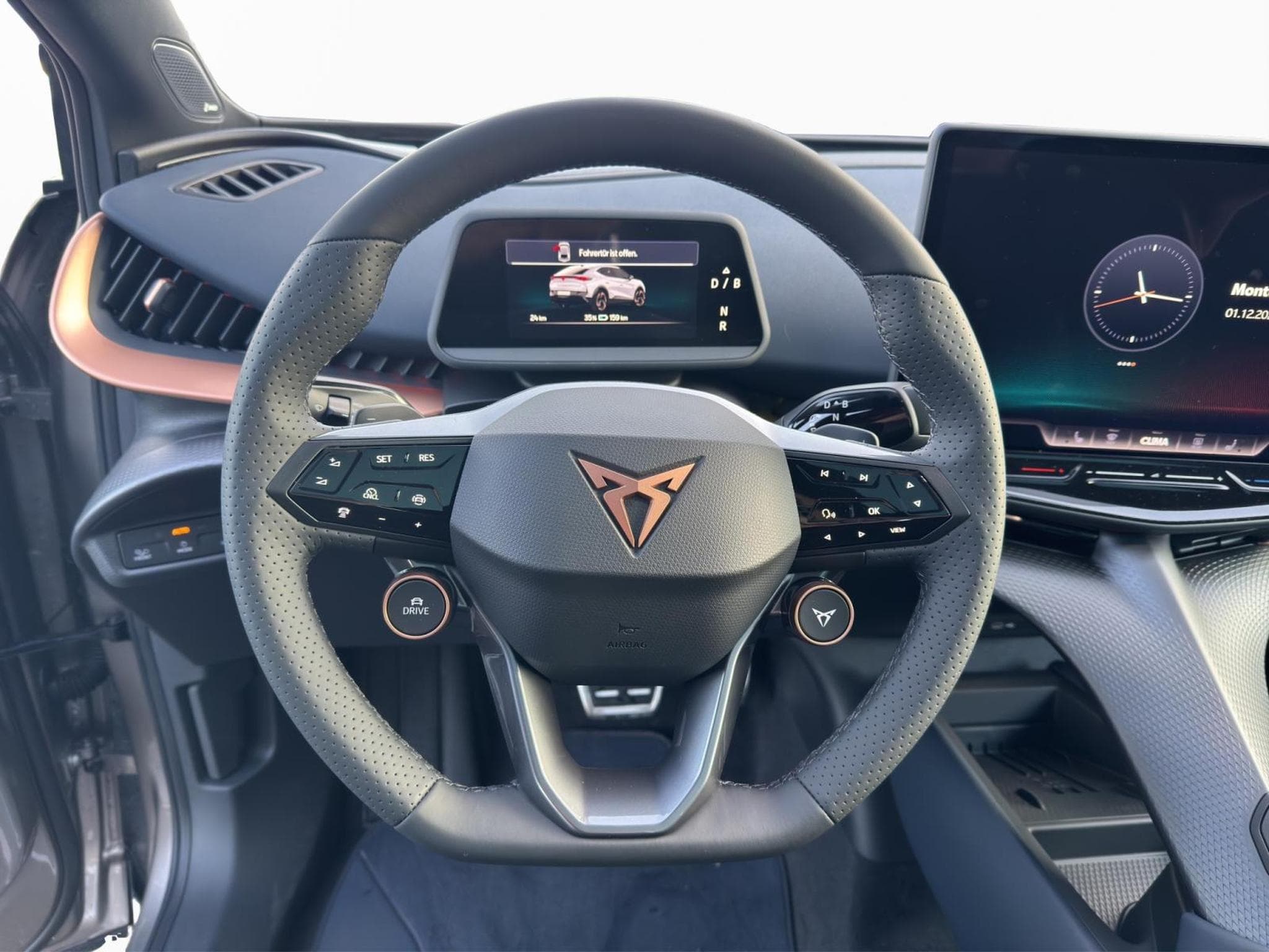 Cupra Tavascan VZ (2025) - Photo 17