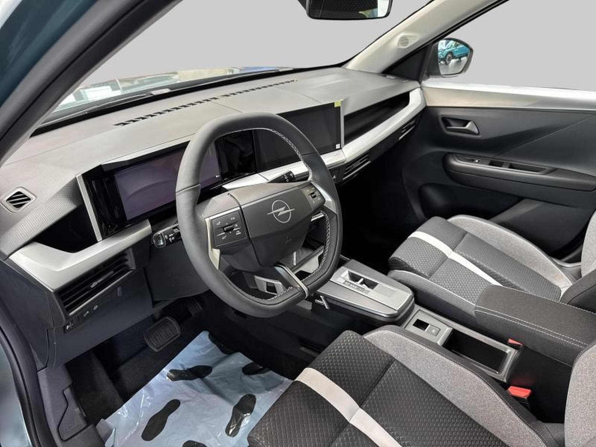 Opel Frontera Edition (2025) - Photo 11