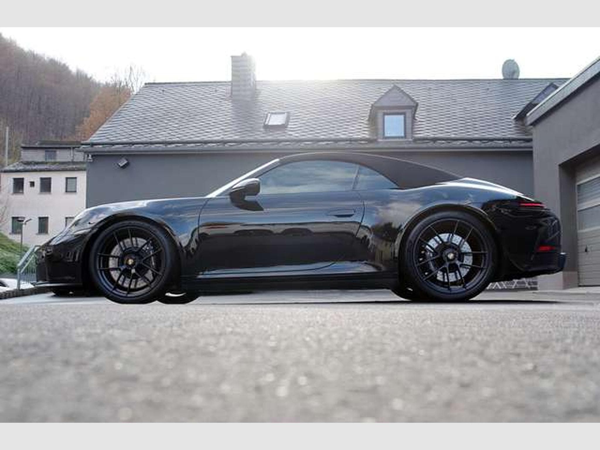 Porsche 911 992.2 4 GTS*Sitzlüft,Schutzfolie,18-W.,BOSE,360° (2025) - Foto 3