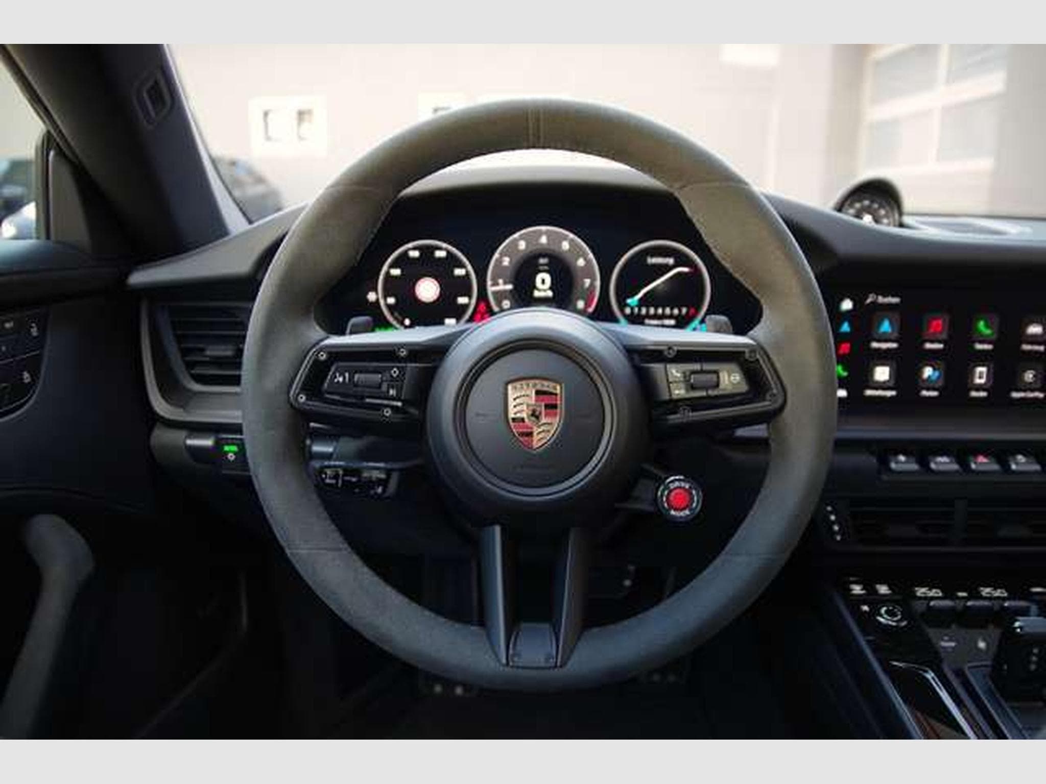 Porsche 911 992.2 4 GTS*Sitzlüft,Schutzfolie,18-W.,BOSE,360° (2025) - Foto 8