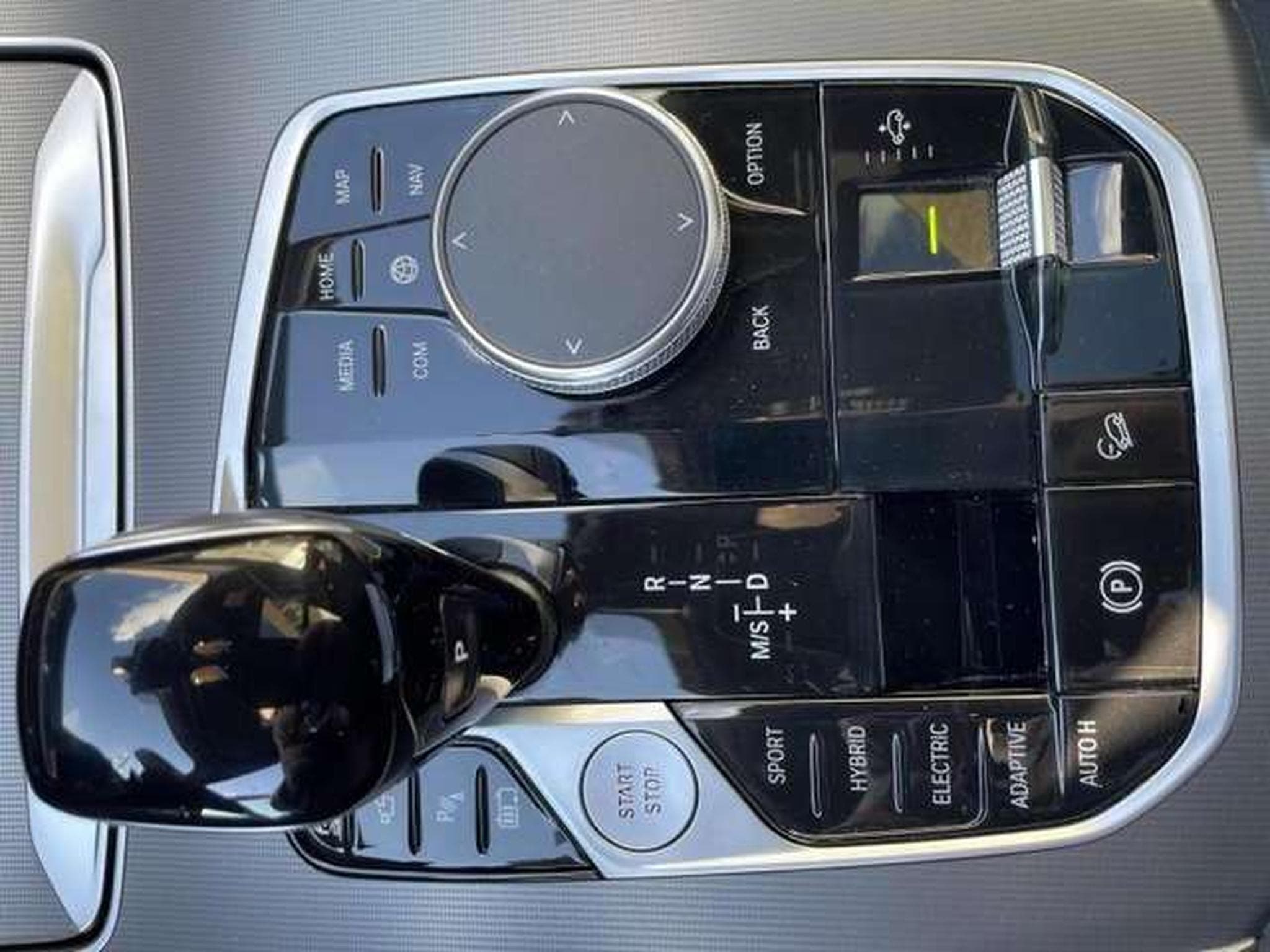 BMW X5 M Pack 45e Hybride-JUSQU'A 48 MOIS GARANTIE (2022) - Foto 17