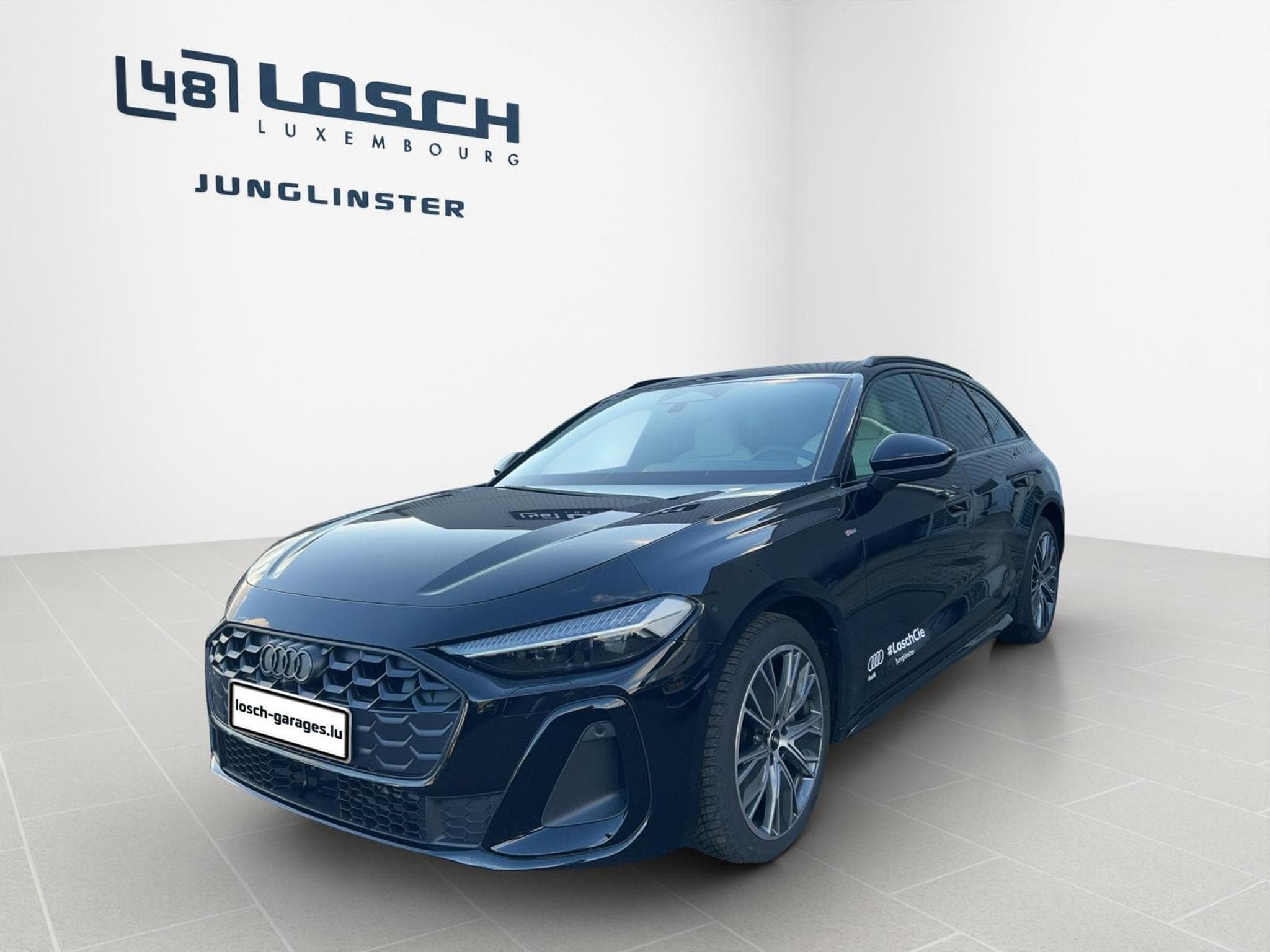 Audi A5 Avant (2025) - Photo 1