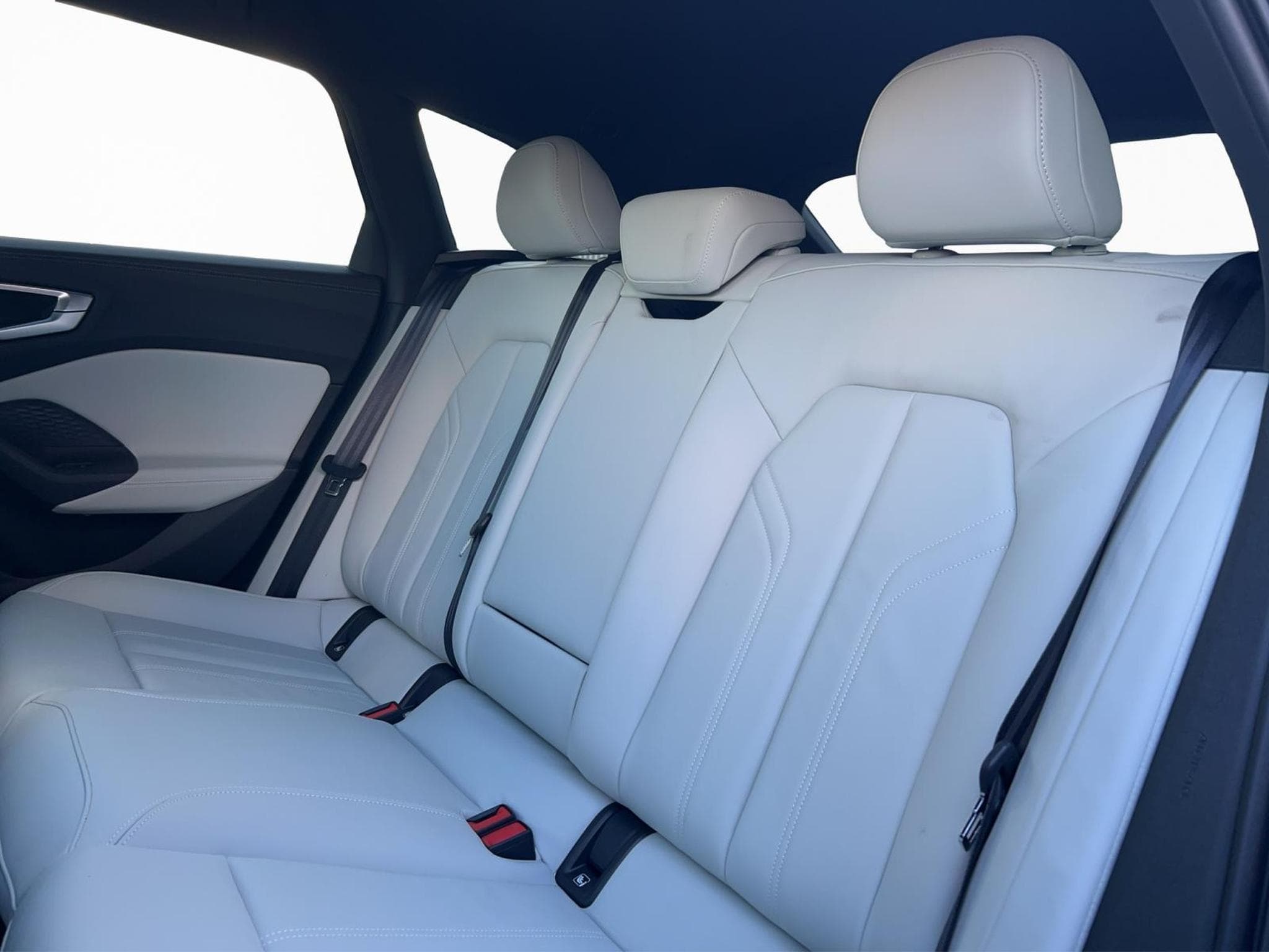 Audi A5 Avant (2025) - Photo 13