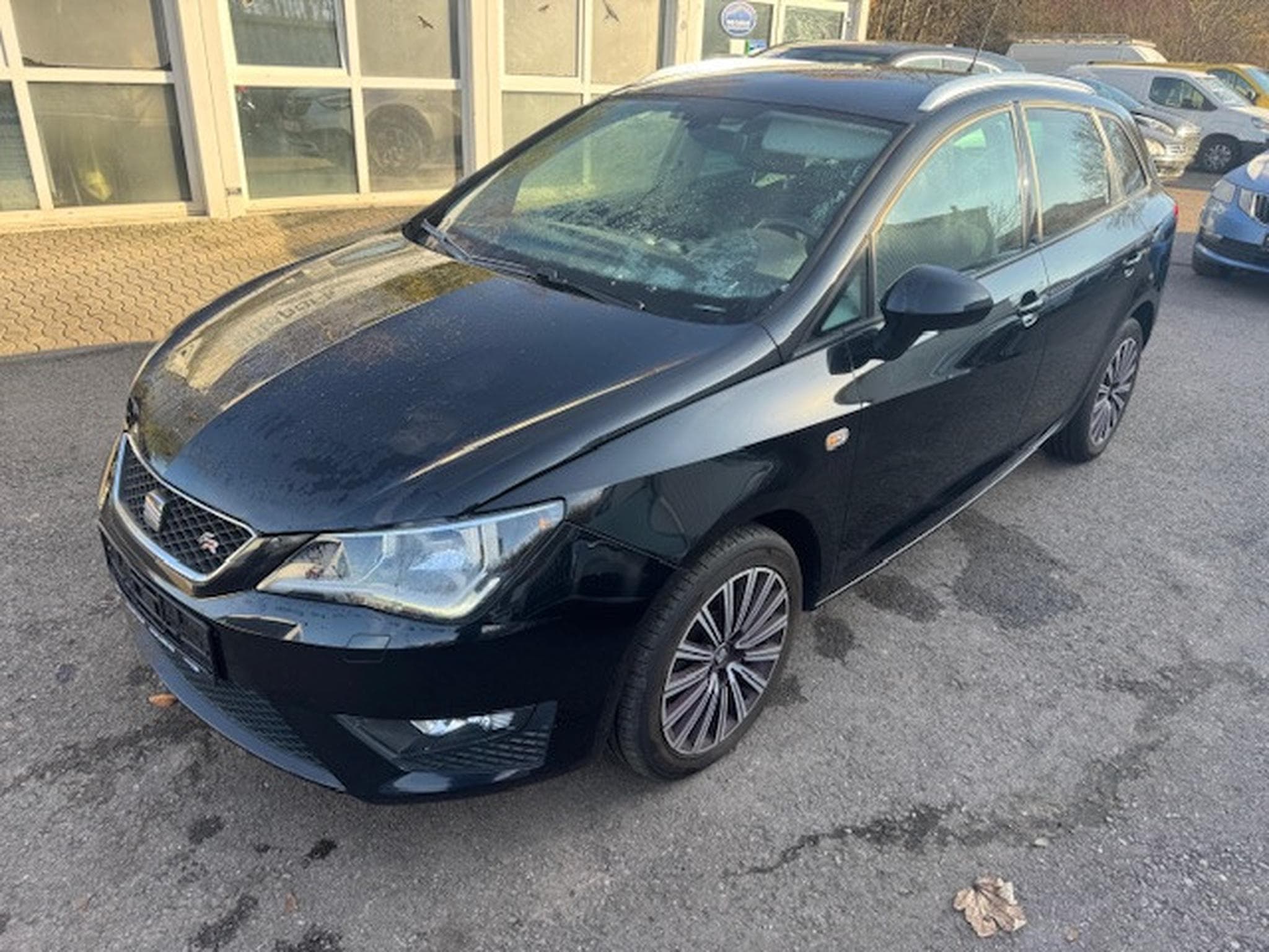 Seat Ibiza SEAT IBIZA FR 1,4TDI LED KLIMAAUTOMATIK MFL PDC (2015) - Foto 1