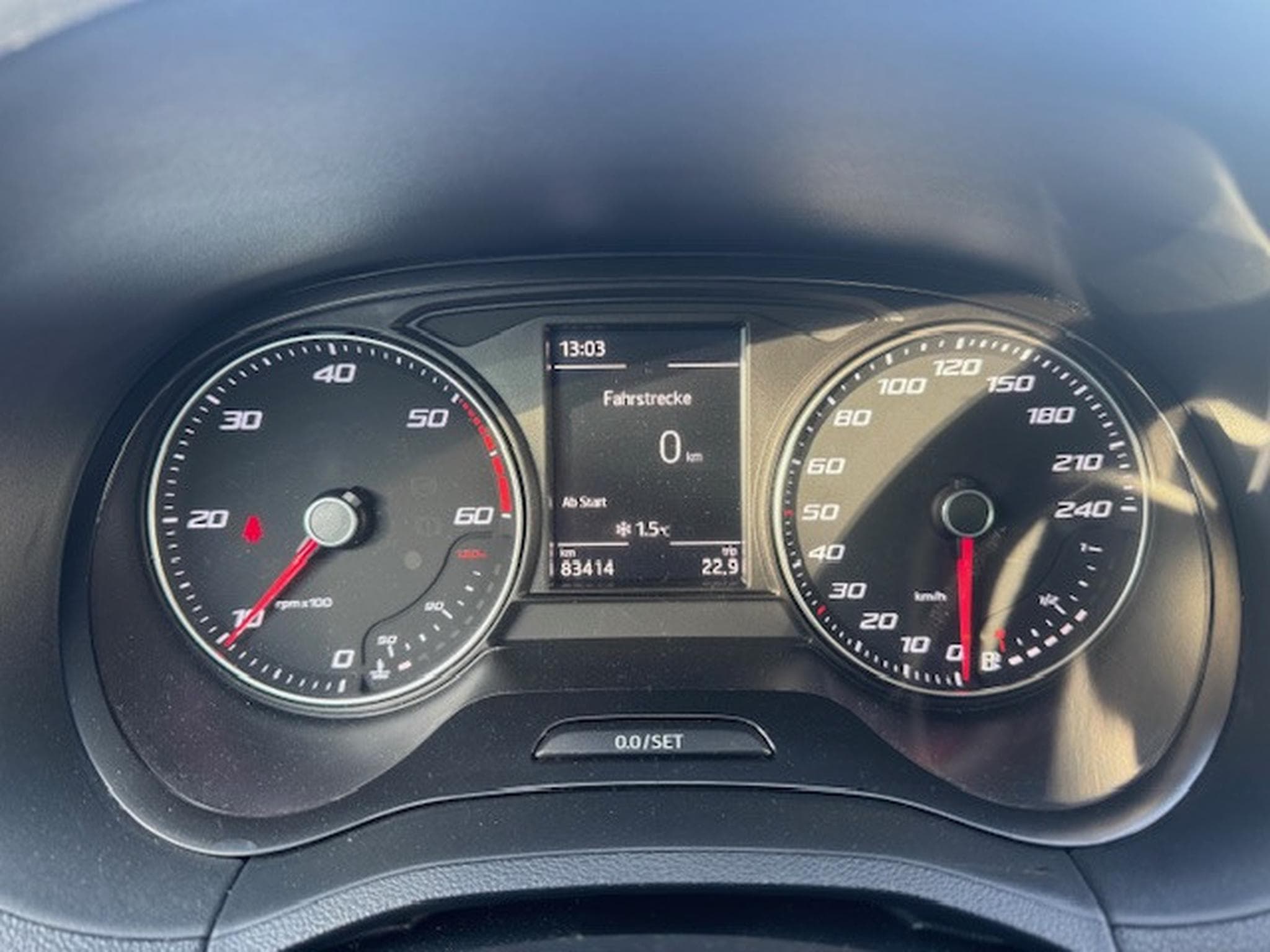 Seat Ibiza SEAT IBIZA FR 1,4TDI LED KLIMAAUTOMATIK MFL PDC (2015) - Foto 12