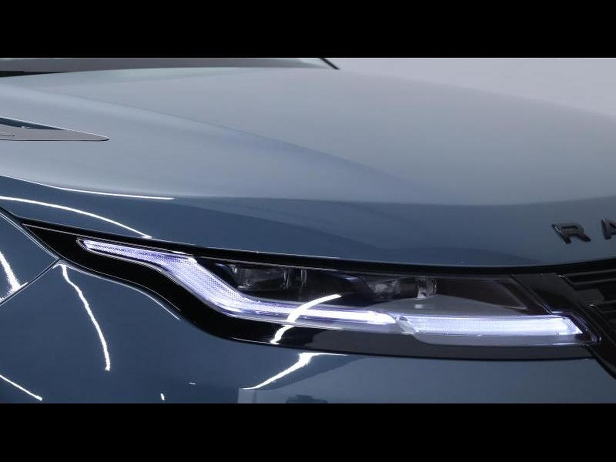 Land-Rover Range Rover Evoque D200 Dynamic SE AWD Auto (2025) - Photo 7