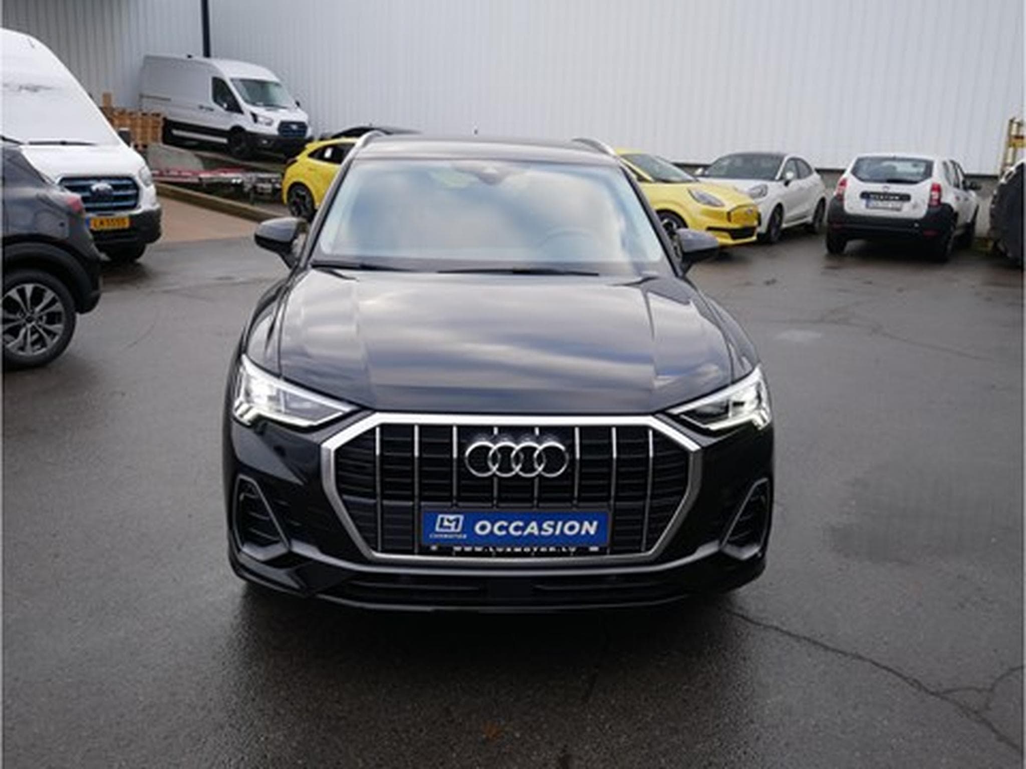Audi Q3 35 TFSI Business Edition S-Line S-TRONIC (2025) - Foto 1