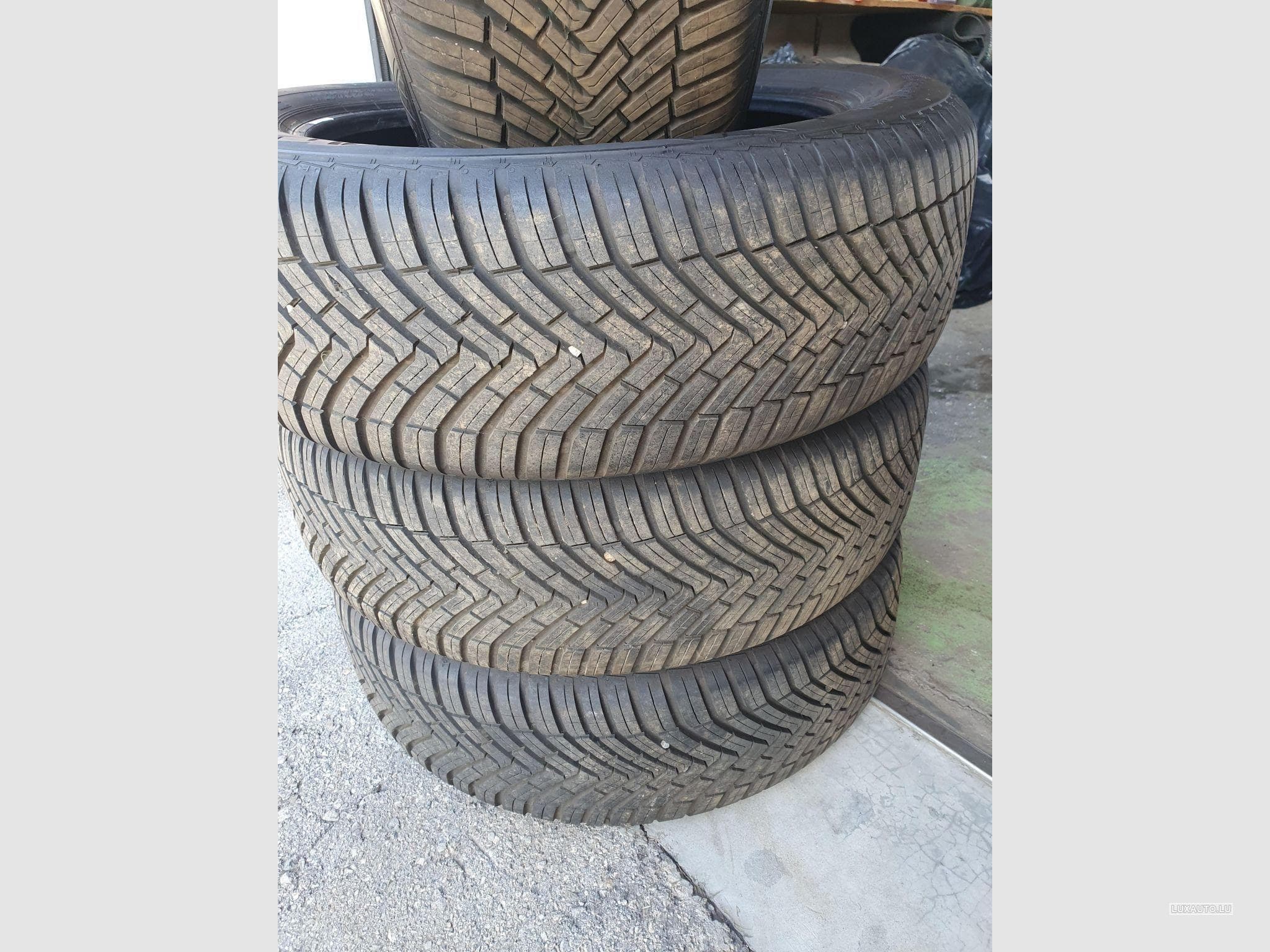 Pneus – 18" - 215/55R 99V - Foto 3