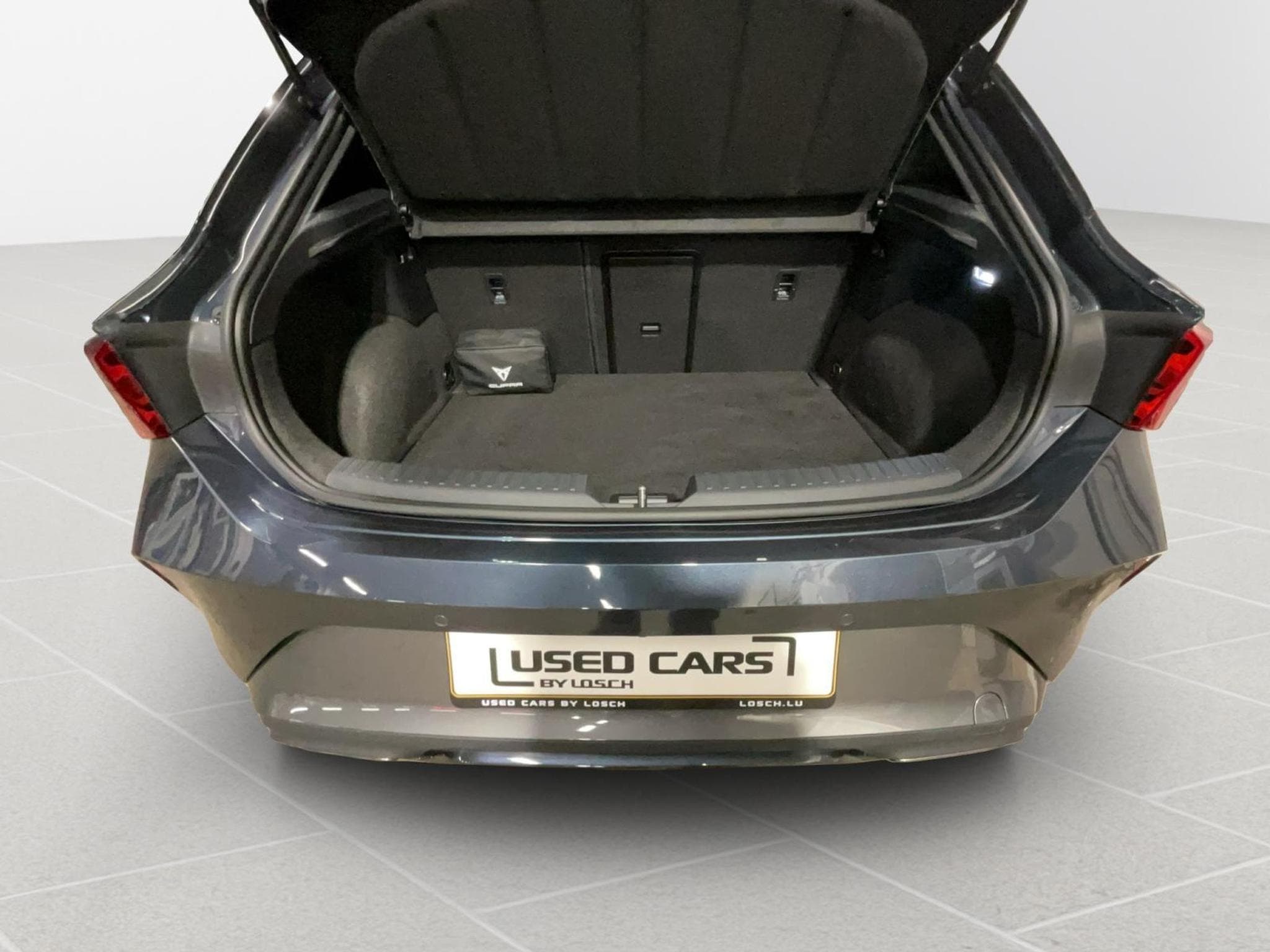 Cupra Leon Pure-Perf.+DSG+Navi+Rear-View (2024) - Foto 16