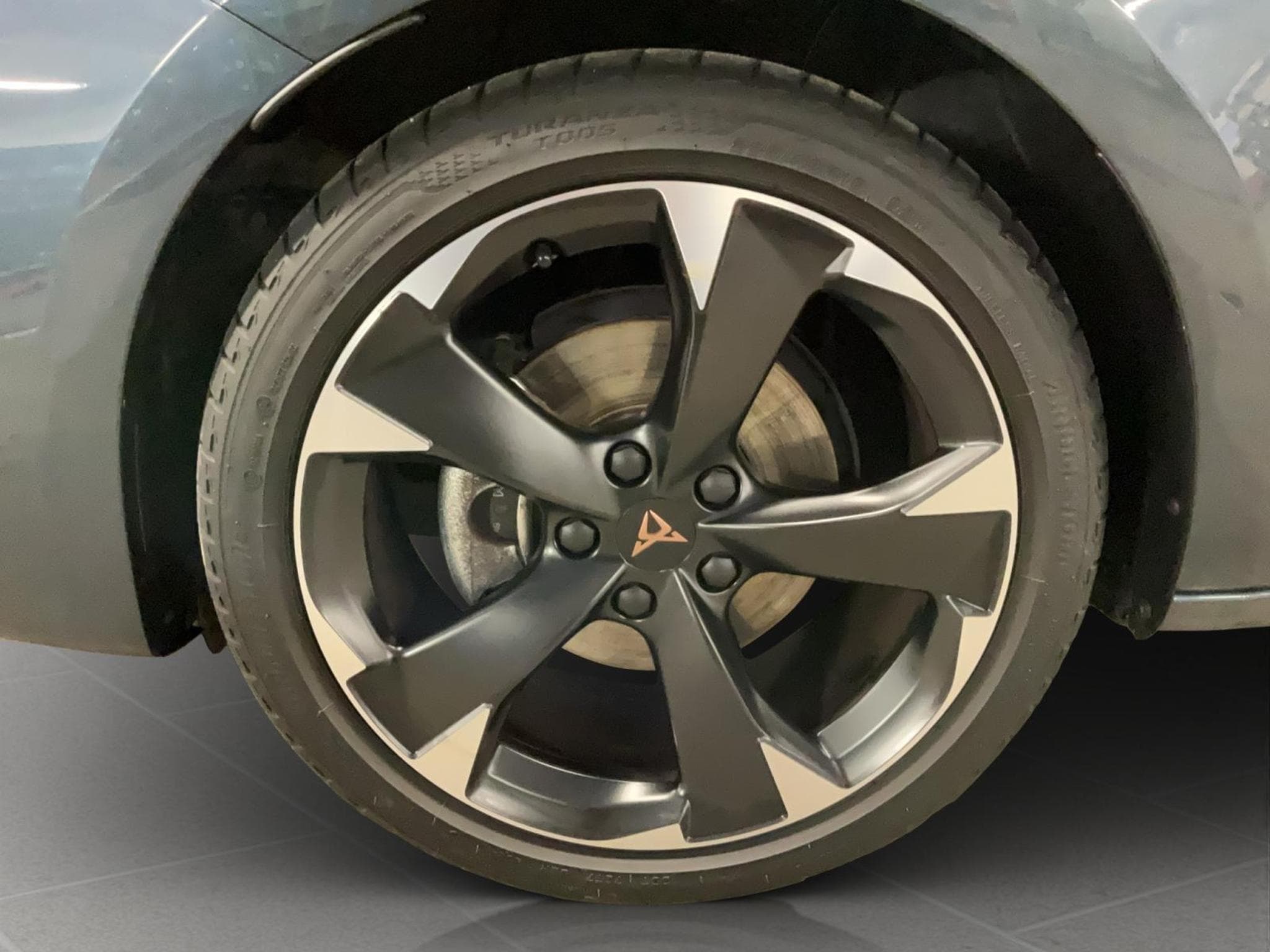 Cupra Leon Pure-Perf.+DSG+Navi+Rear-View (2024) - Foto 8