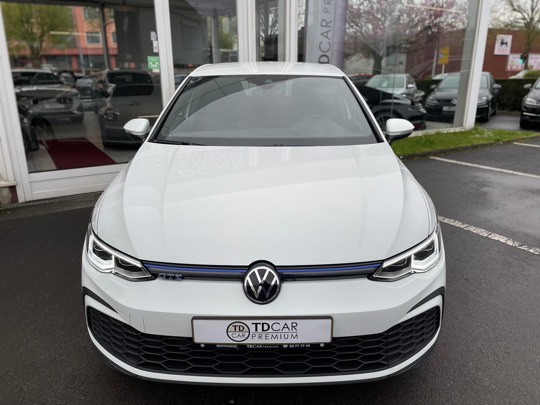 VW Golf 8 GTE 1.4 TSI 245CV DSG (2020) - Photo 2