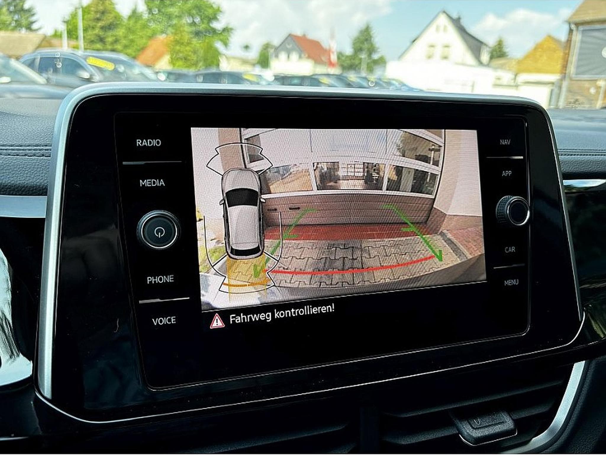 VW T-Roc (2026) - Photo 12