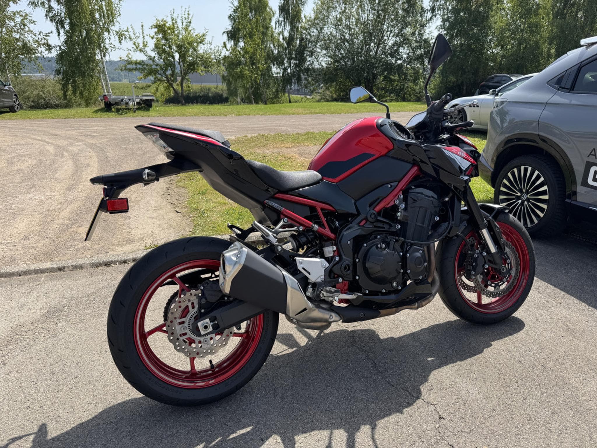 Kawasaki Z (2024) - Photo 2