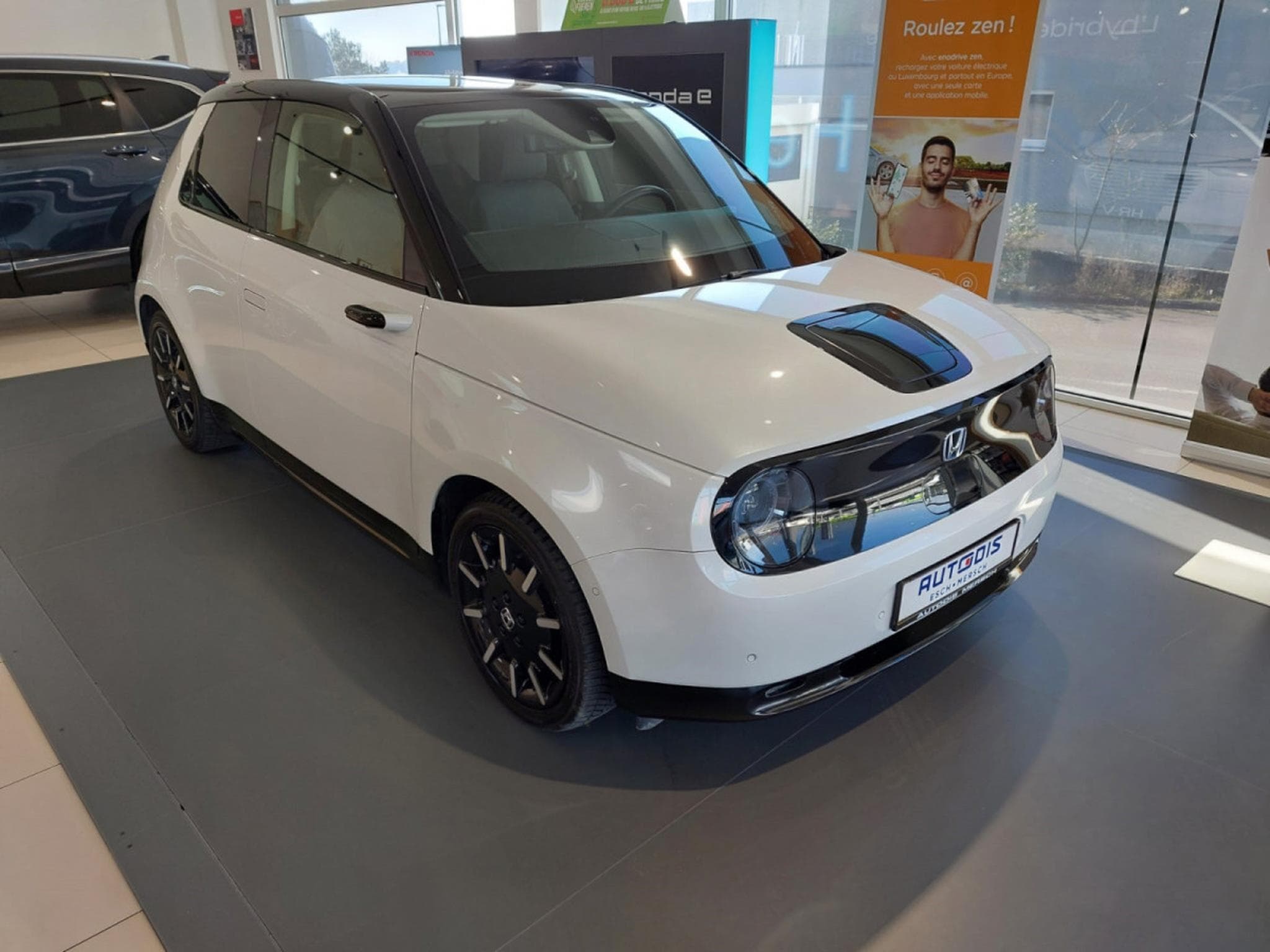 Honda e ADVANCE 17" (2021) - Foto 1