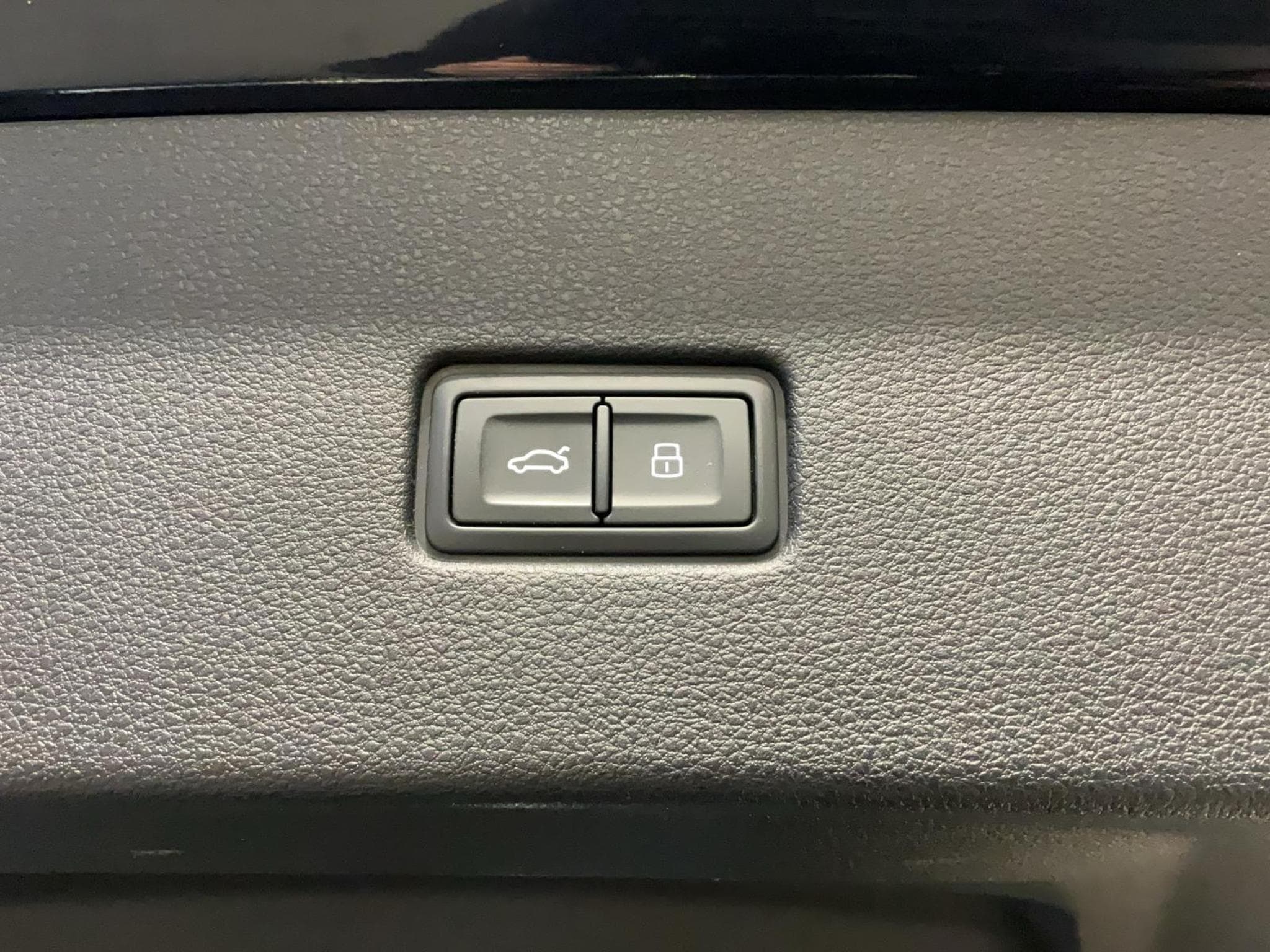 Audi Q8 S-Line+50TDI+Quattro+Tiptronic+AHK+Luft. (2023) - Photo 18