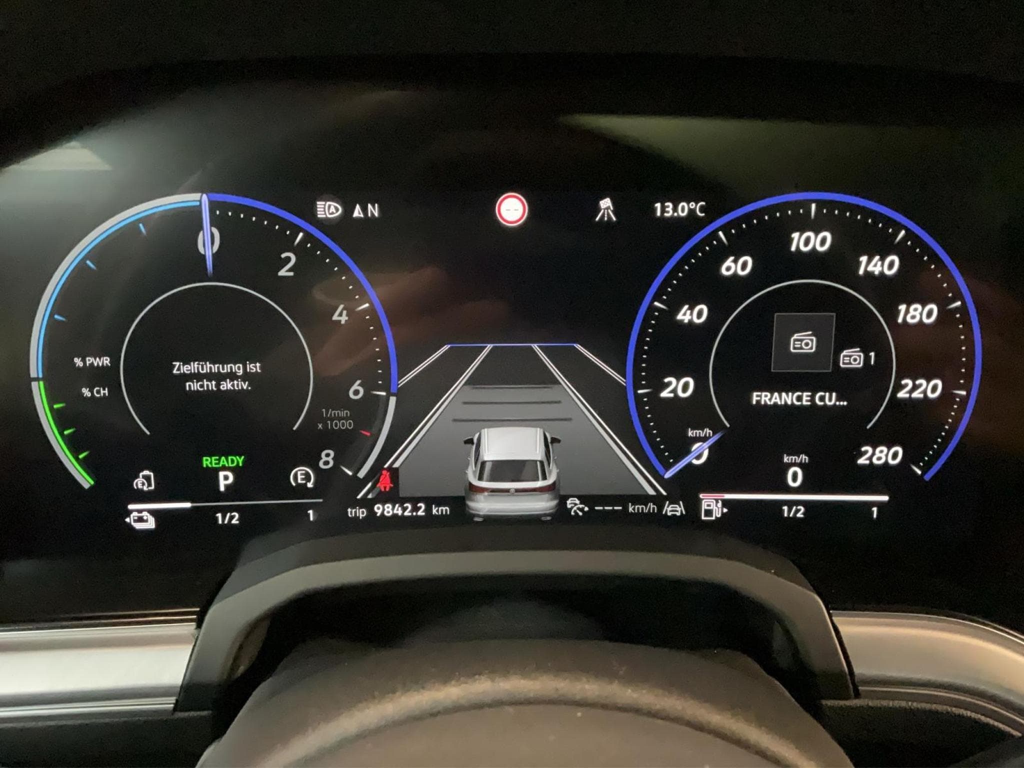 VW Touareg Elegance+V6+PHEV+4Motion+Luft. (2024) - Photo 11