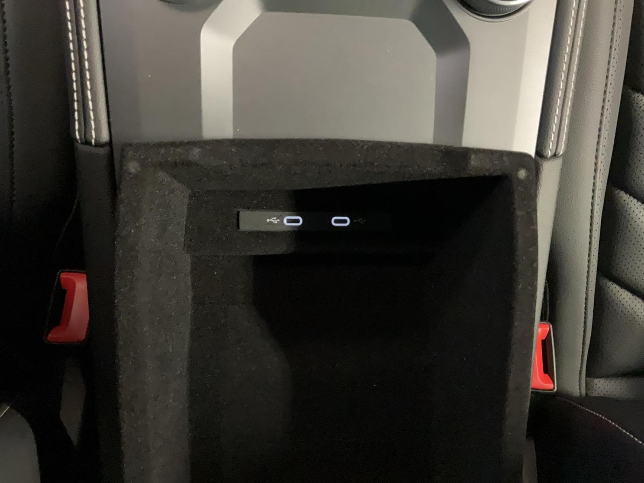 VW Touareg Elegance+V6+PHEV+4Motion+Luft. (2024) - Photo 22