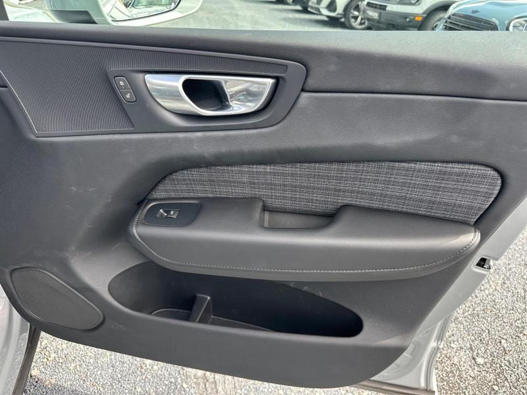 Volvo XC60 B4 Core / Diesel (2023) - Photo 19