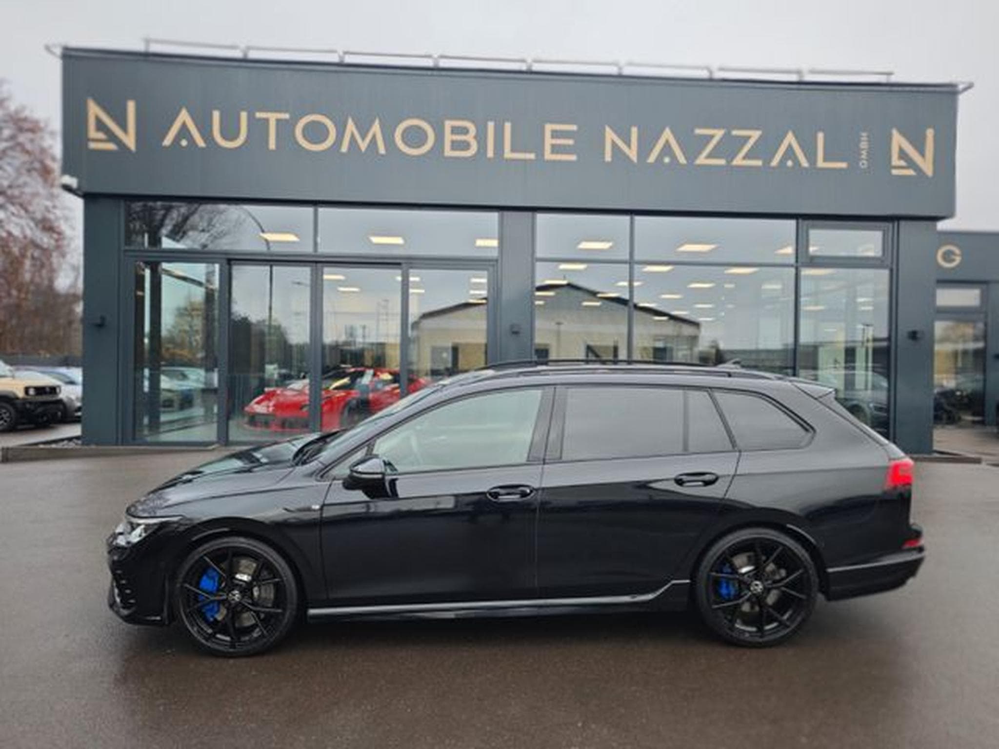 VW Golf Golf VIII R VARIANT 4M*PERFORM*MATRIX*PANO*1.HD* (2023) - Photo 13