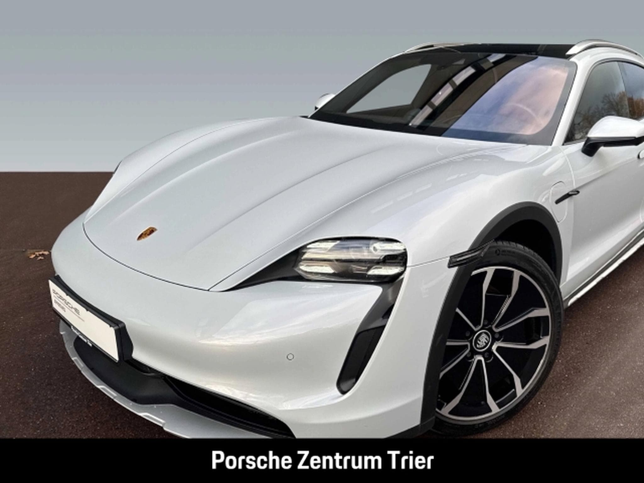 Porsche Taycan Cross Turismo HA-Lenkung InnoDrive LED (2023) - Photo 9